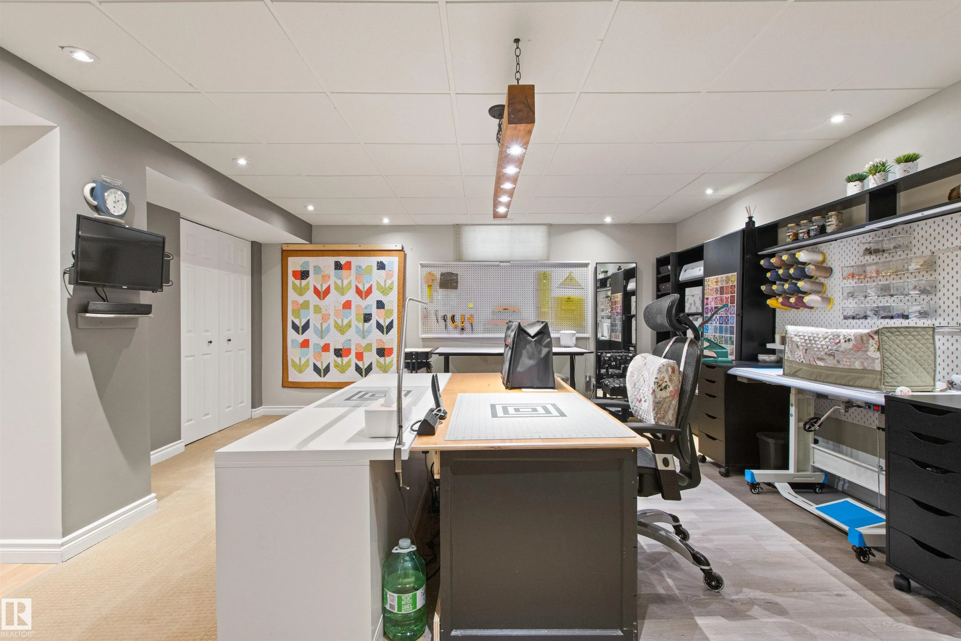 1 LOVATT Place
