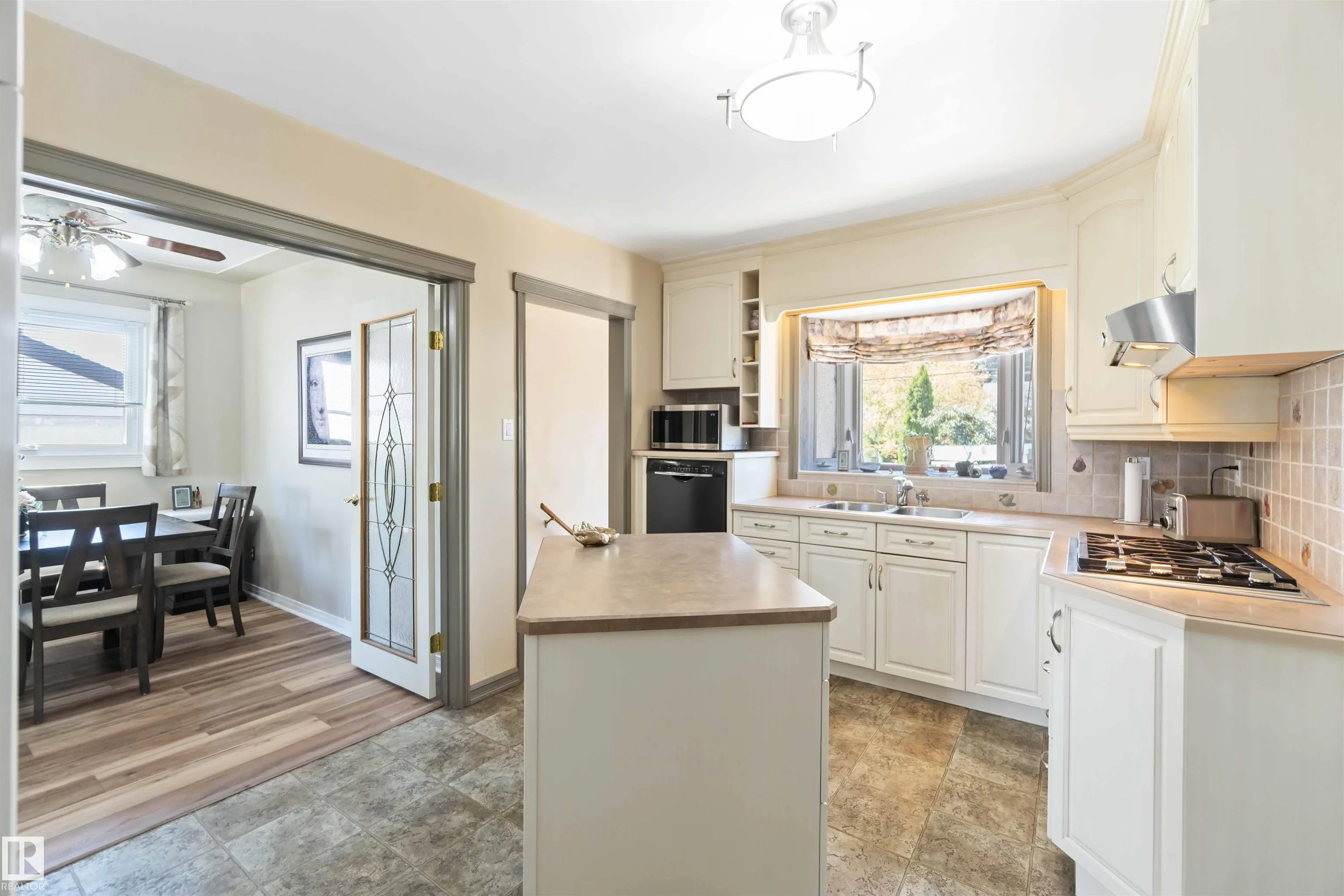 12260 St.Albert Trail