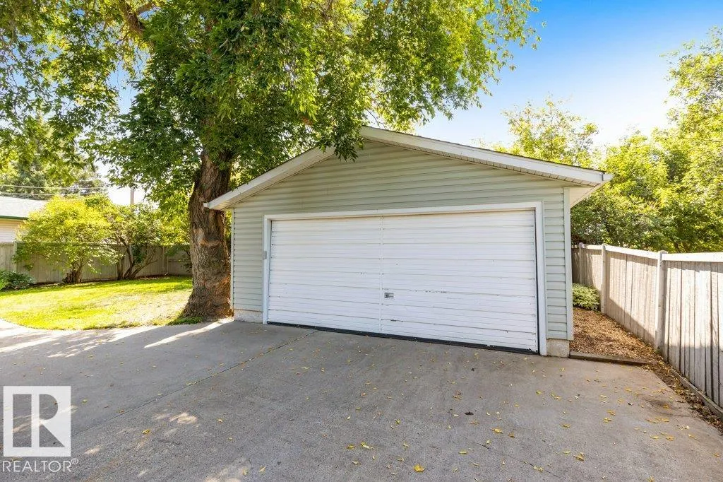 13 GRANITE Avenue