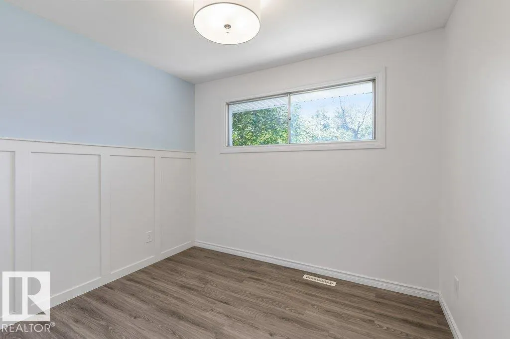 13 GRANITE Avenue