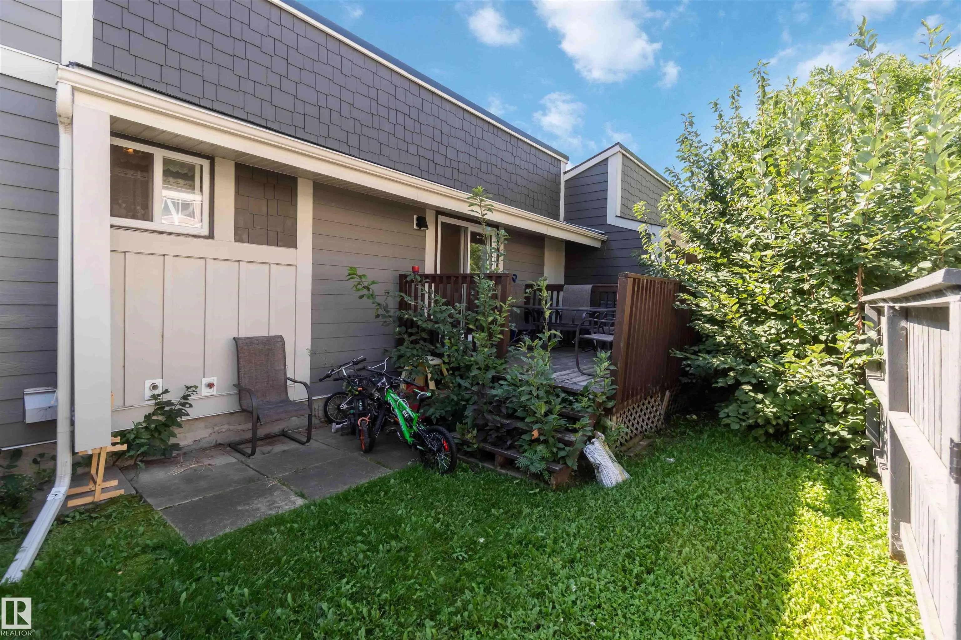 546 Willow Court