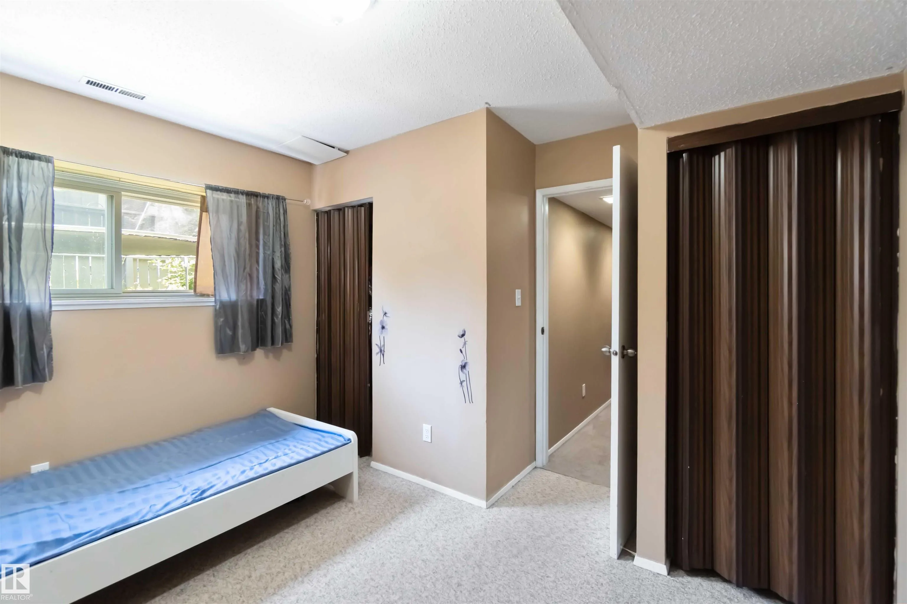 546 Willow Court