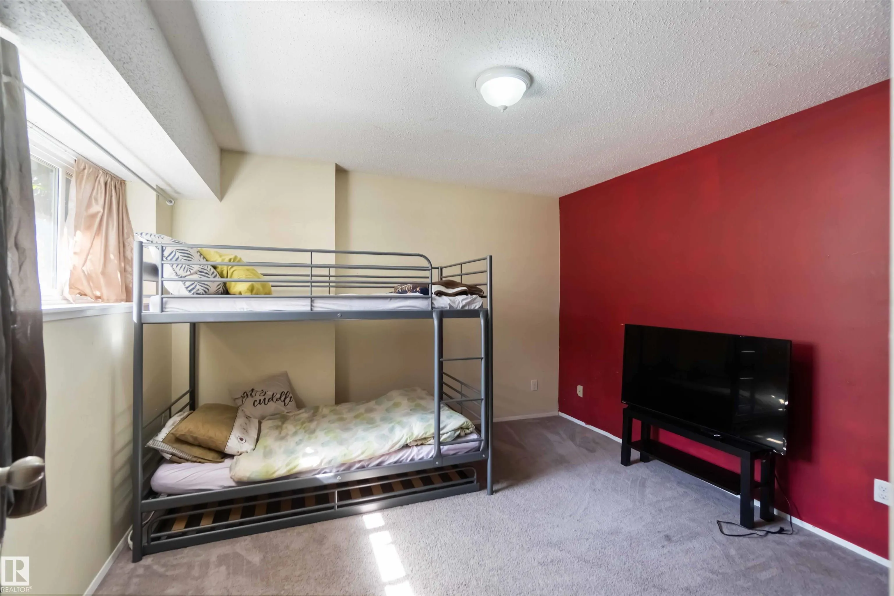 546 Willow Court