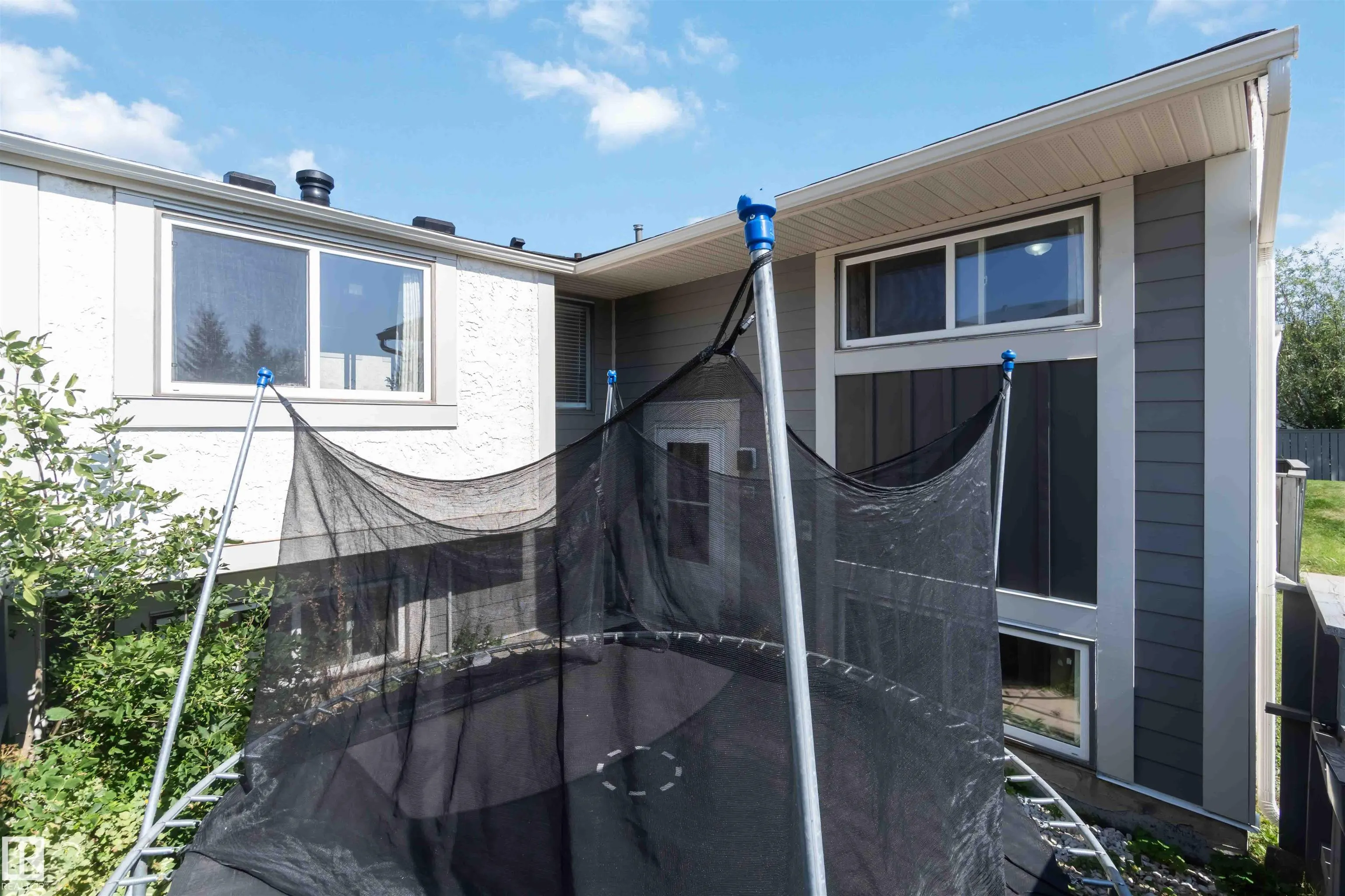 546 Willow Court