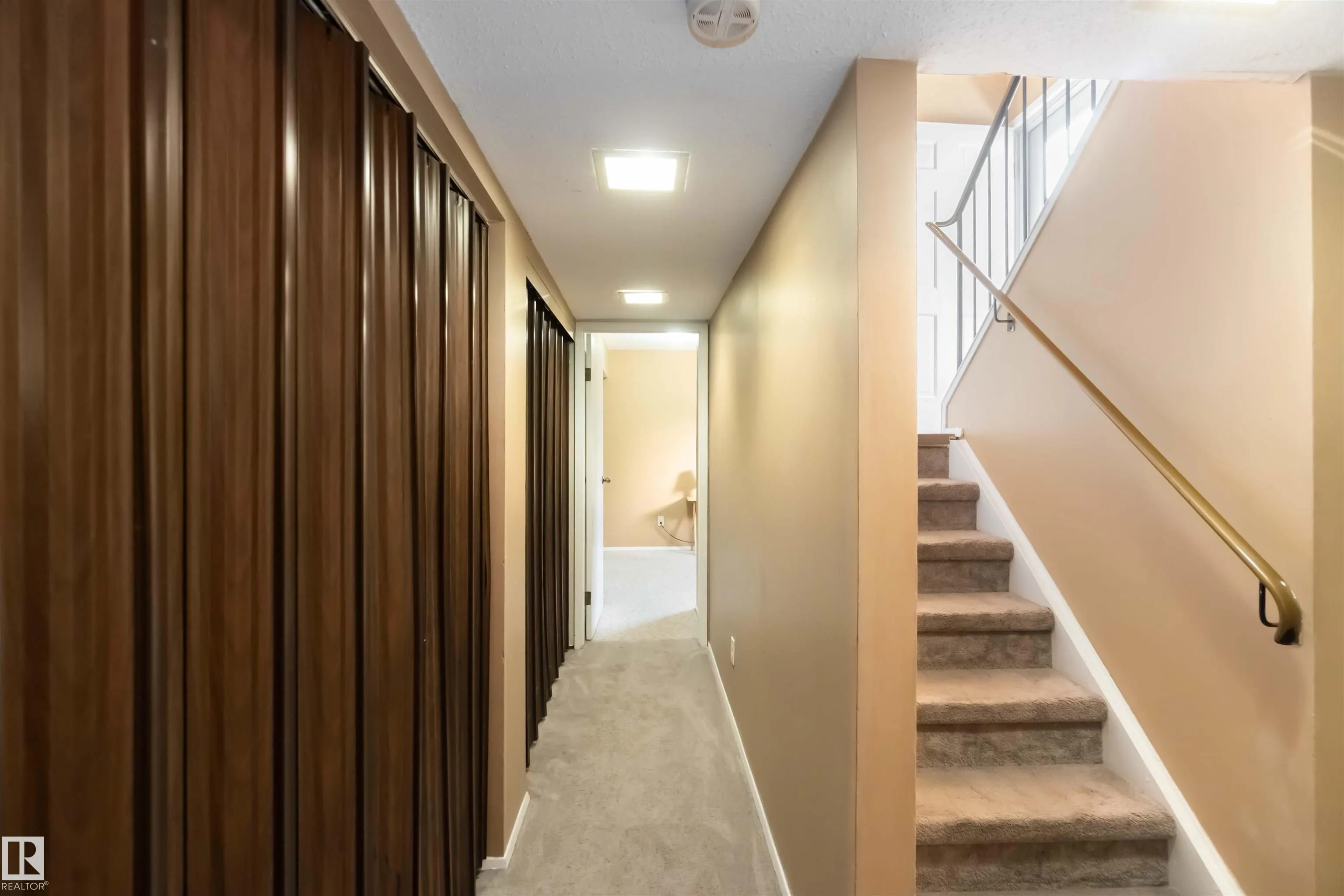546 Willow Court
