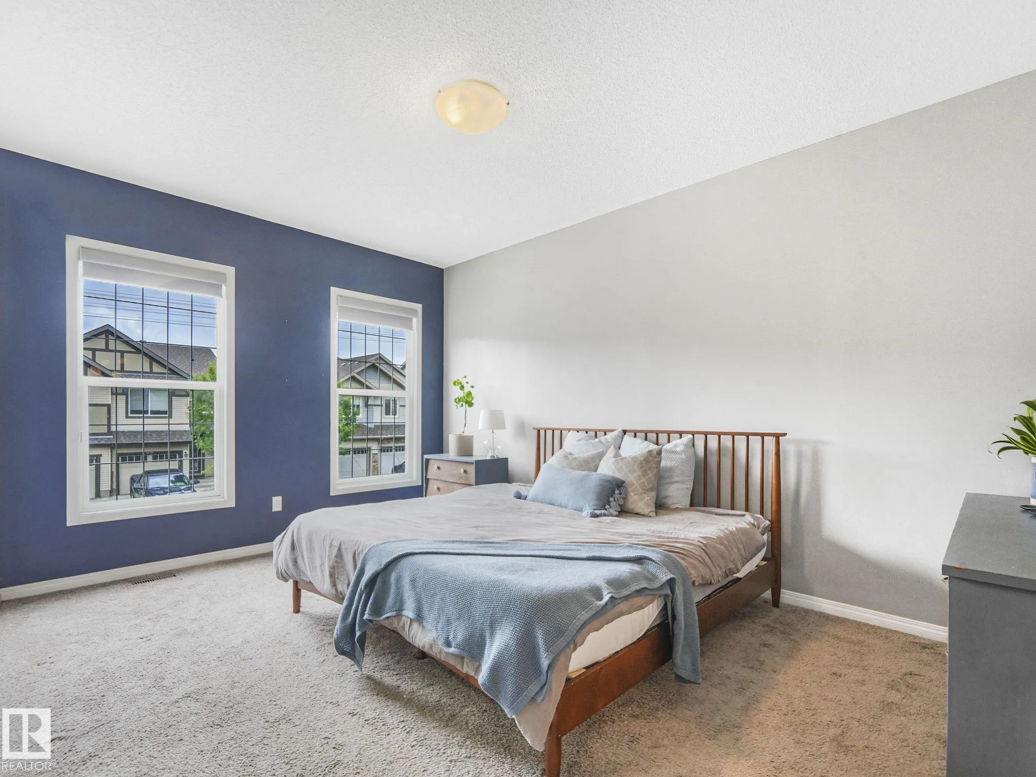 1671 CHAPMAN Way