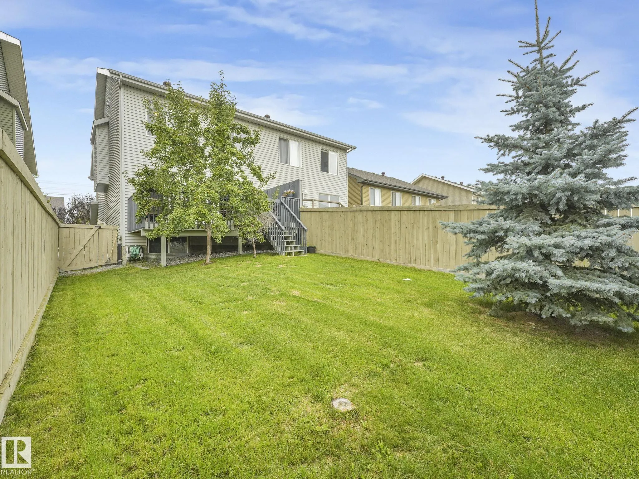1671 CHAPMAN Way