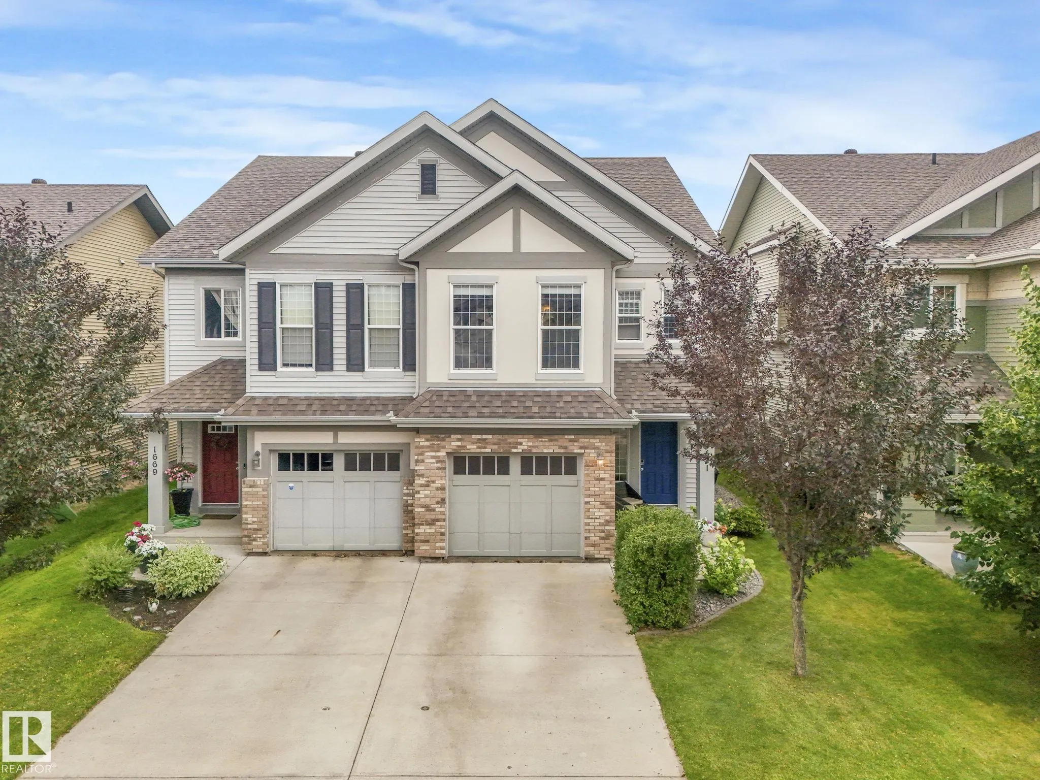 1671 CHAPMAN Way