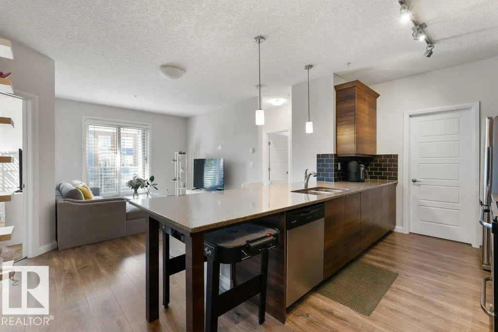 2588 ANDERSON Way