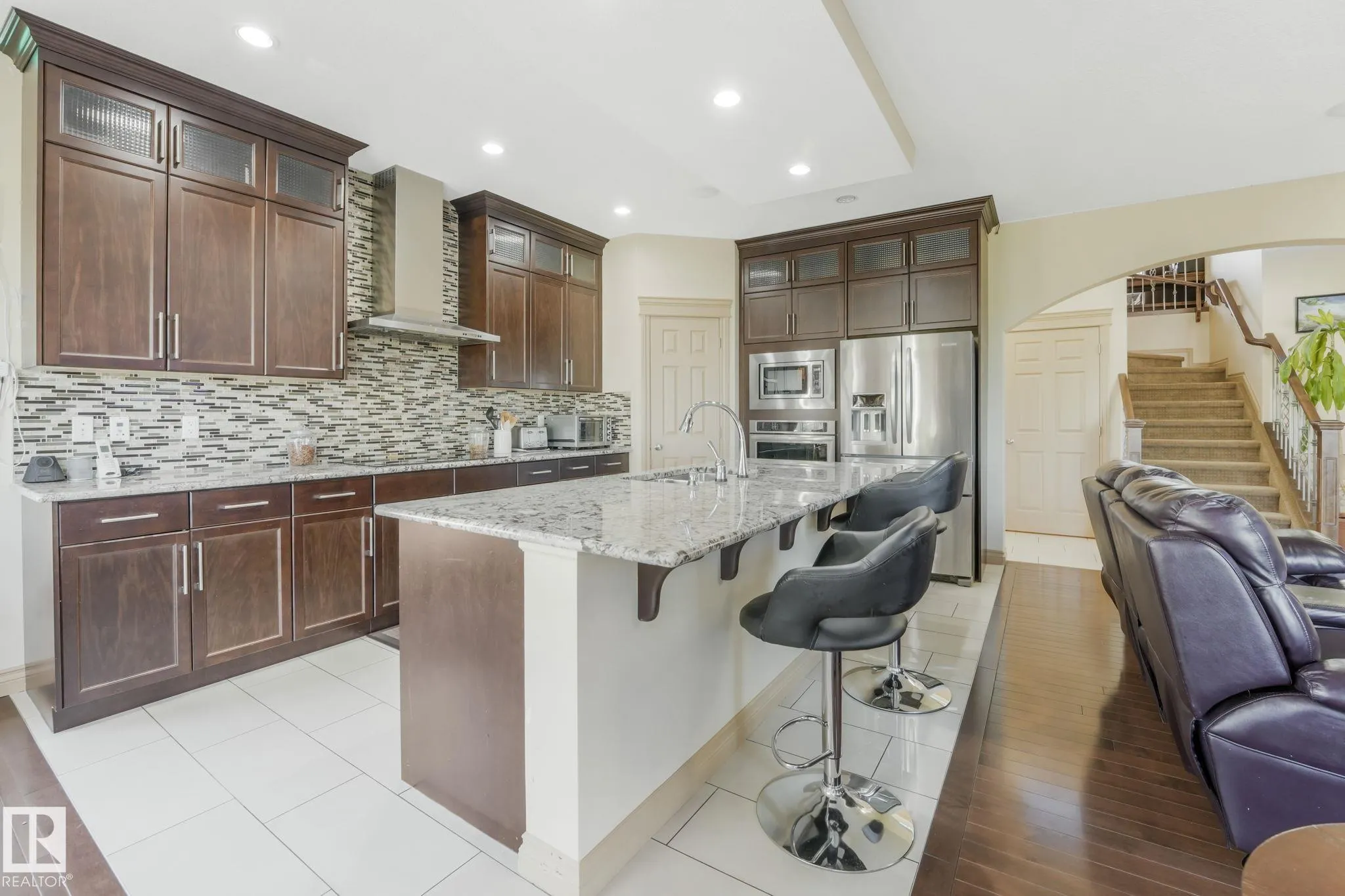 1238 SECORD LANDING Landing