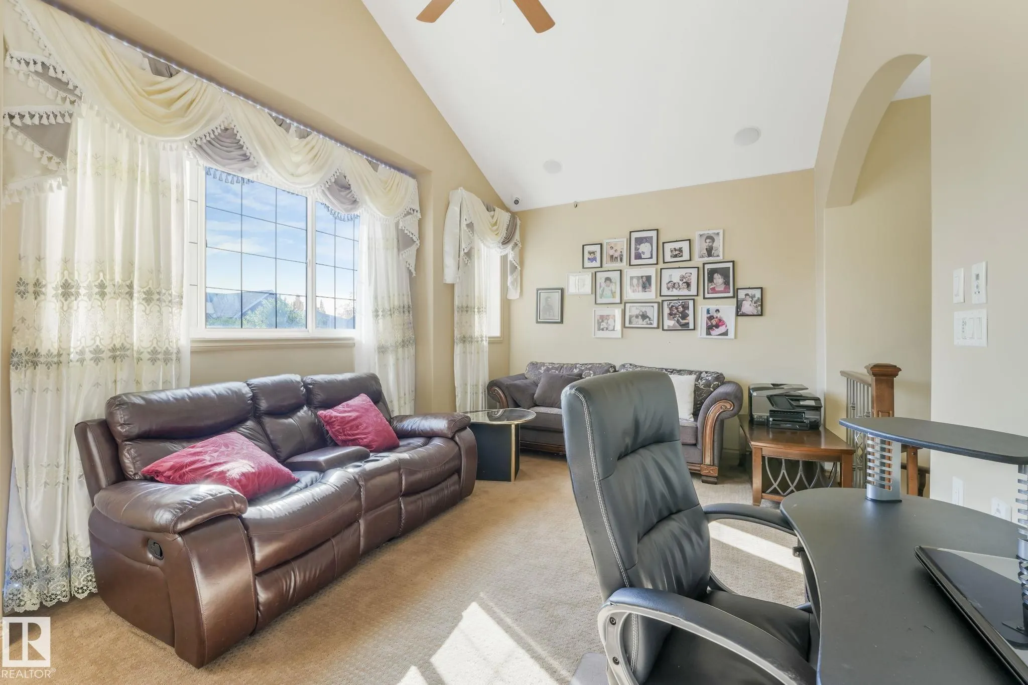 1238 SECORD LANDING Landing