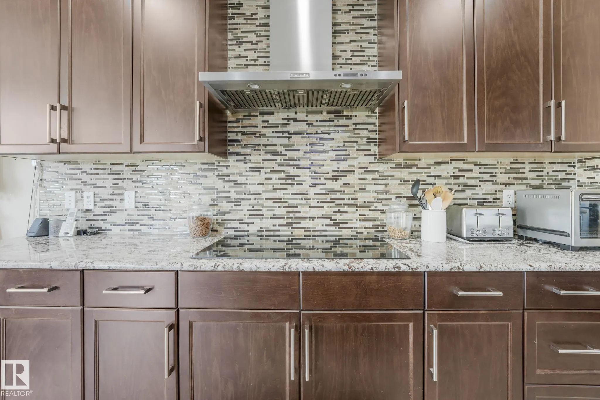 1238 SECORD LANDING Landing