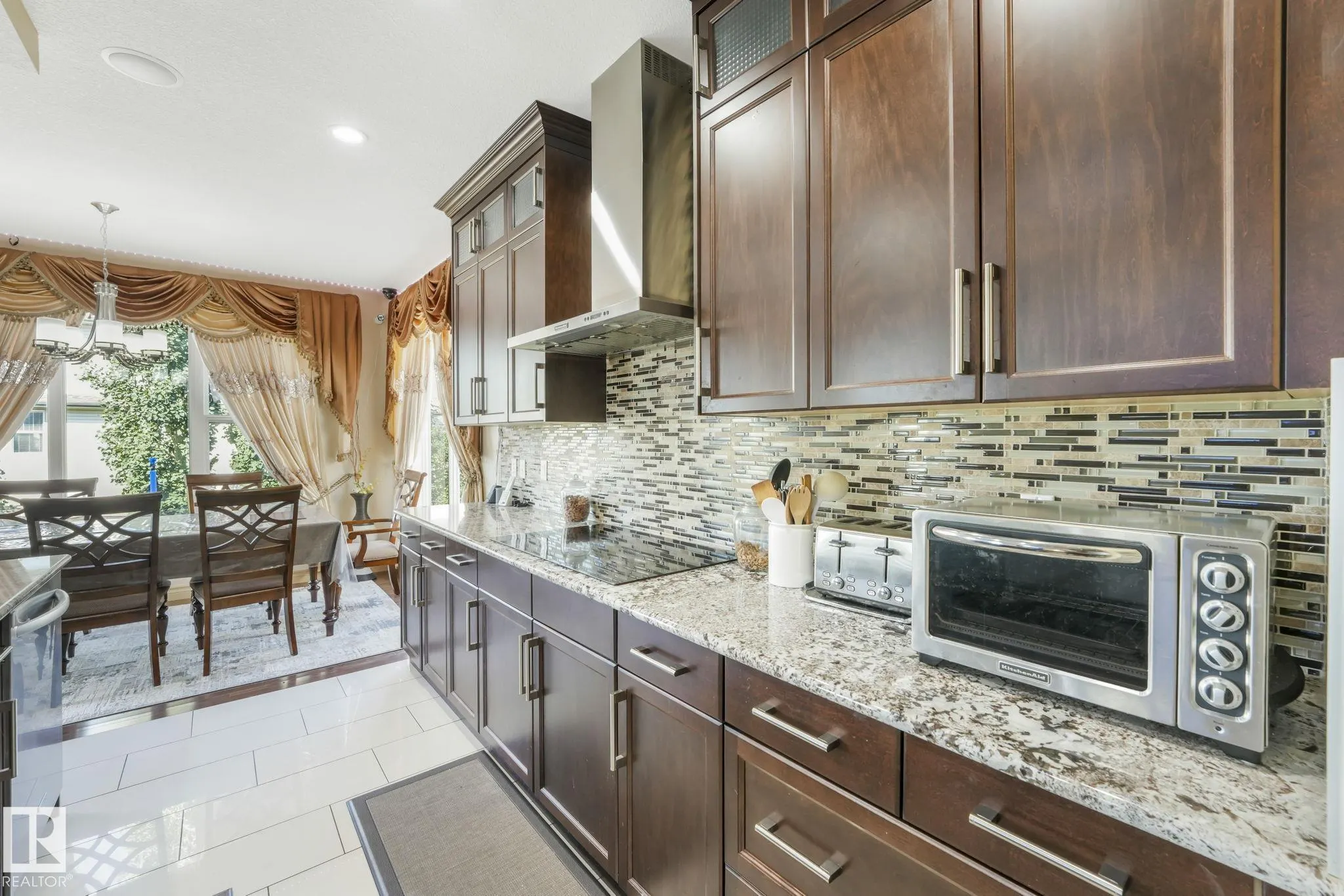 1238 SECORD LANDING Landing