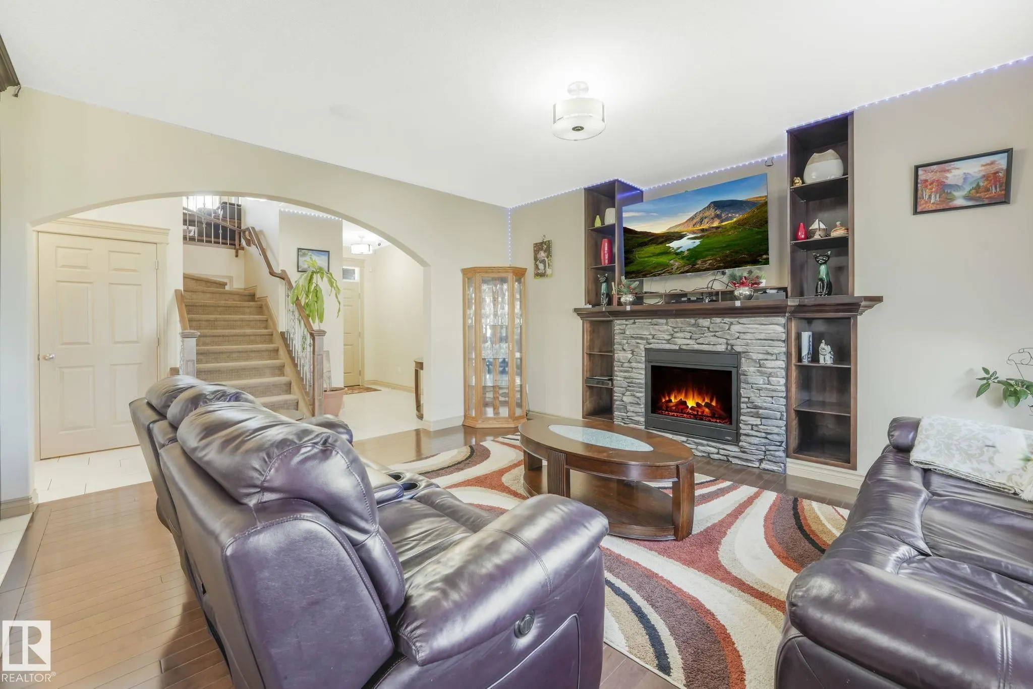 1238 SECORD LANDING Landing