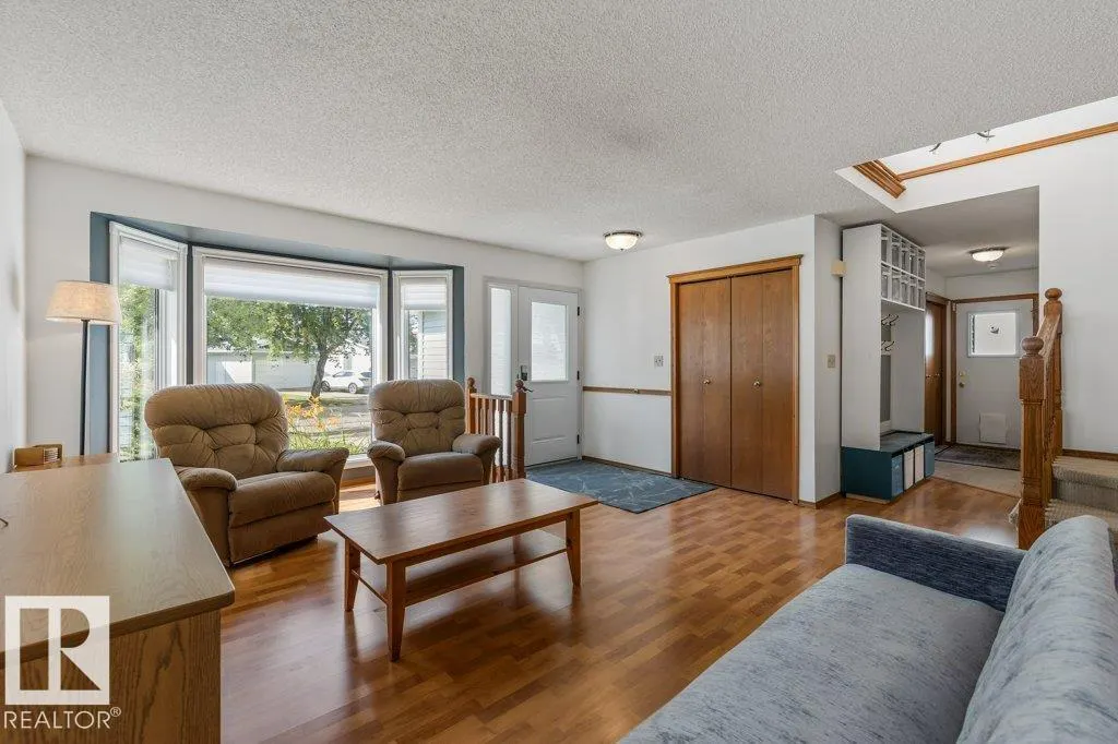 51 ALDERWOOD BLVD