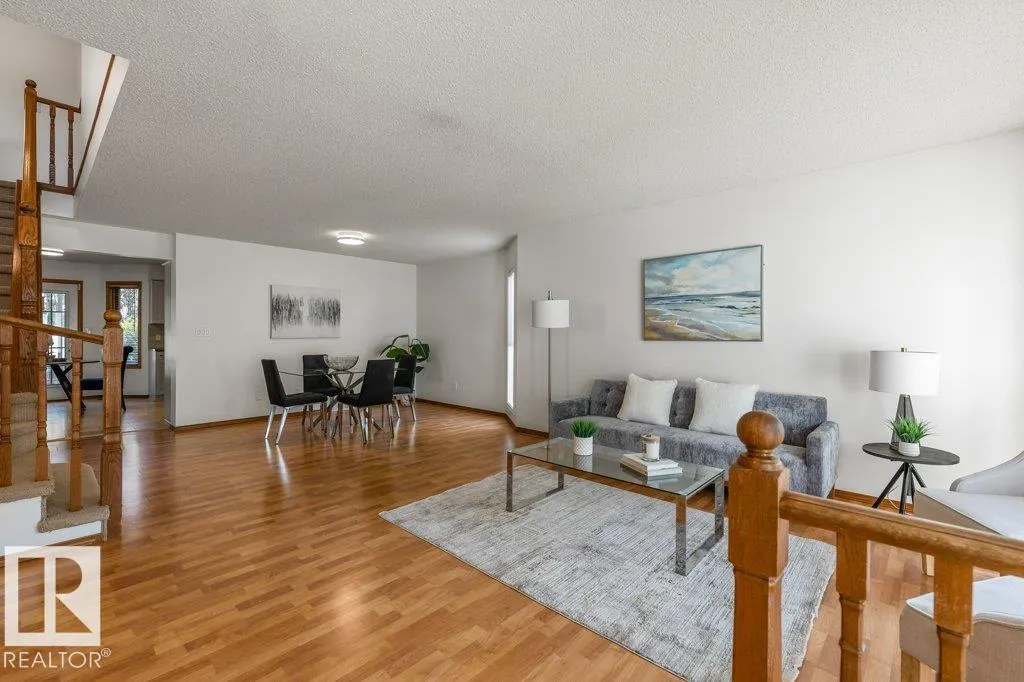51 ALDERWOOD BLVD