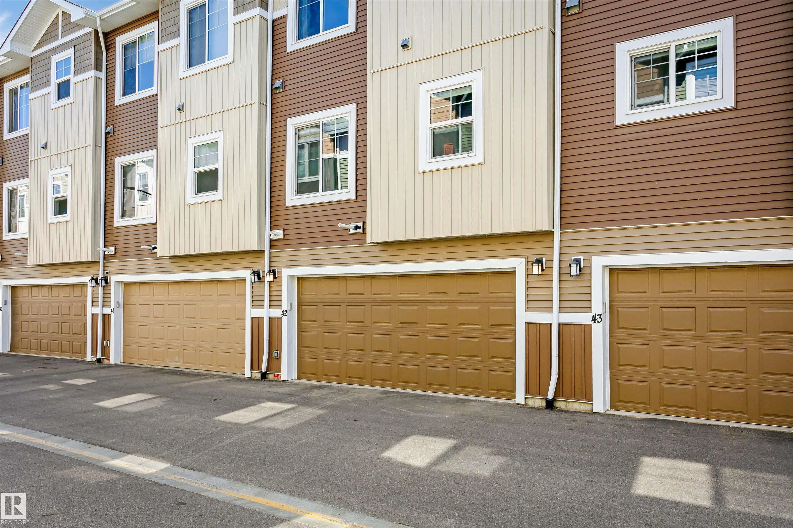 230 EDGEMONT Road