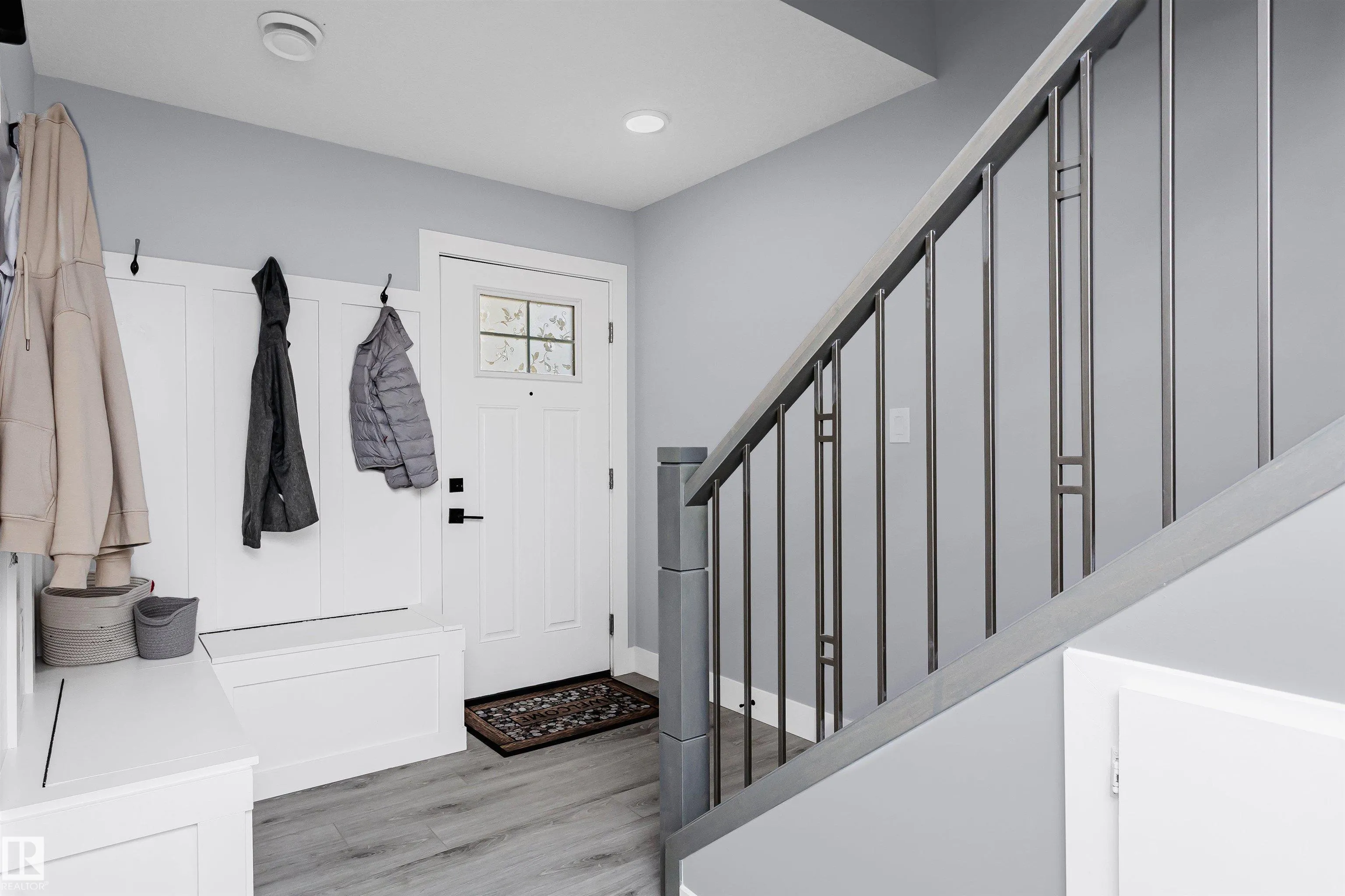 230 EDGEMONT Road