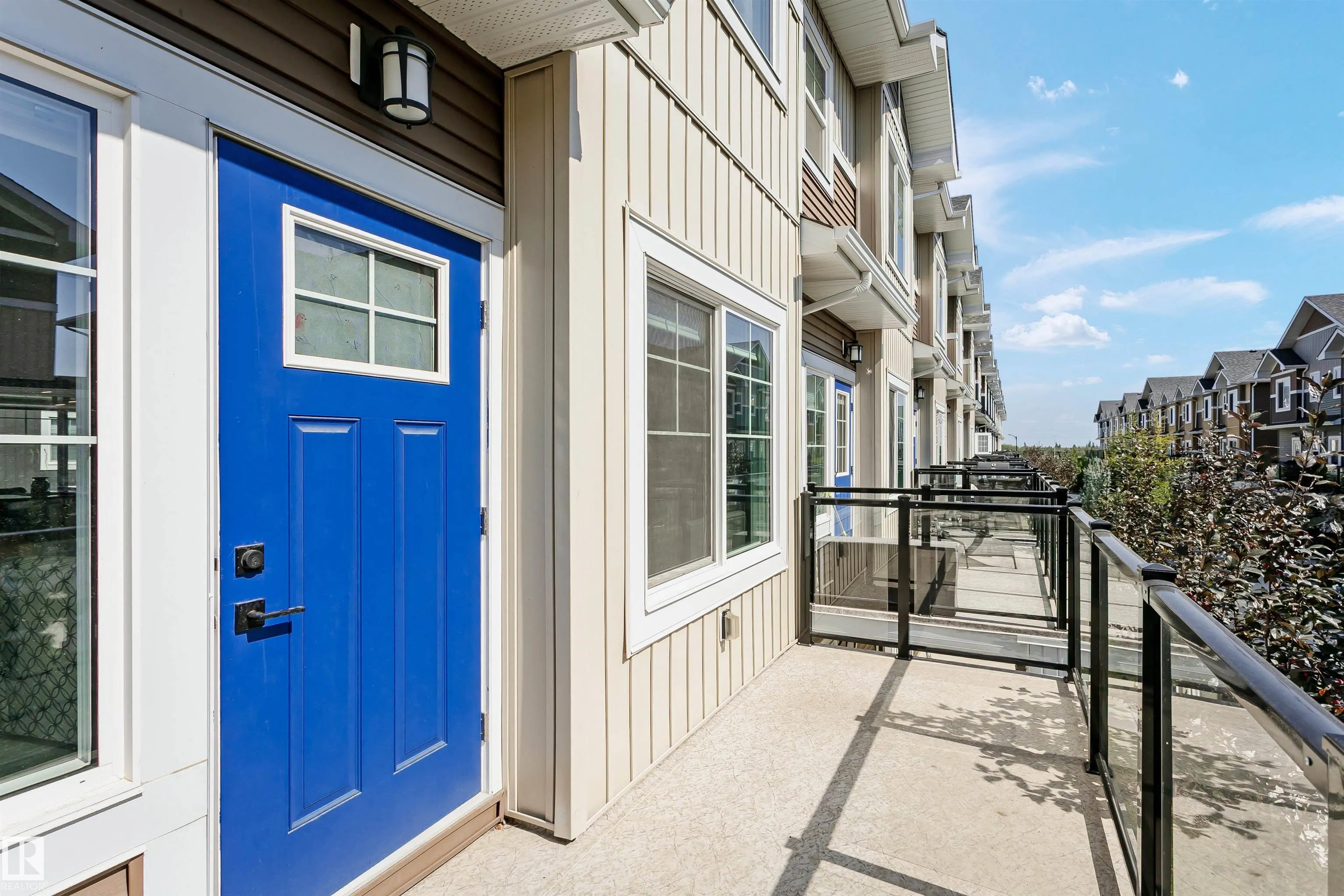 230 EDGEMONT Road
