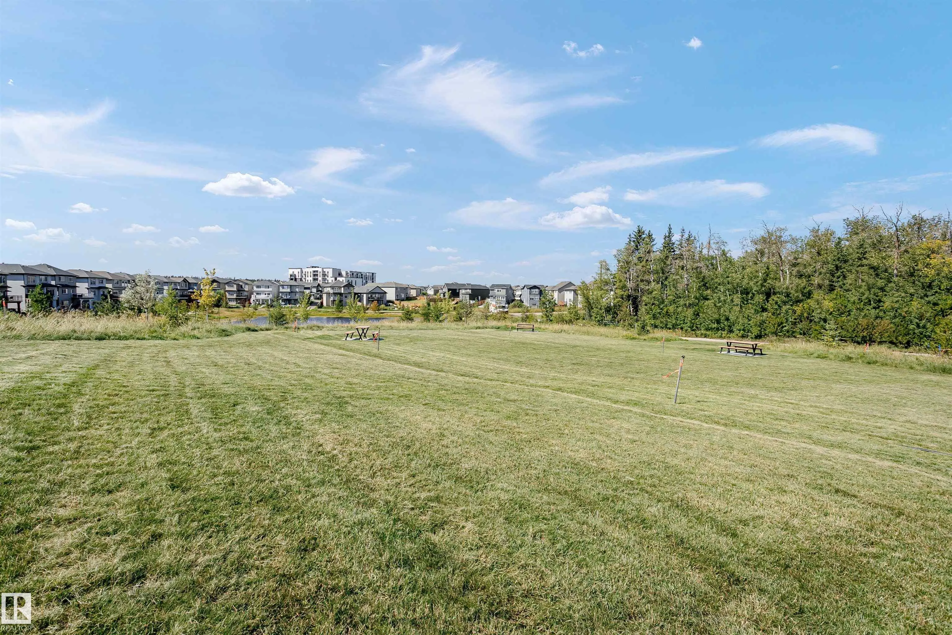 230 EDGEMONT Road