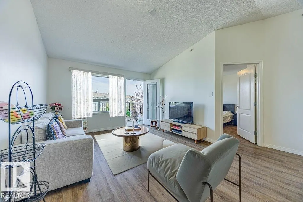 9363 SIMPSON Drive