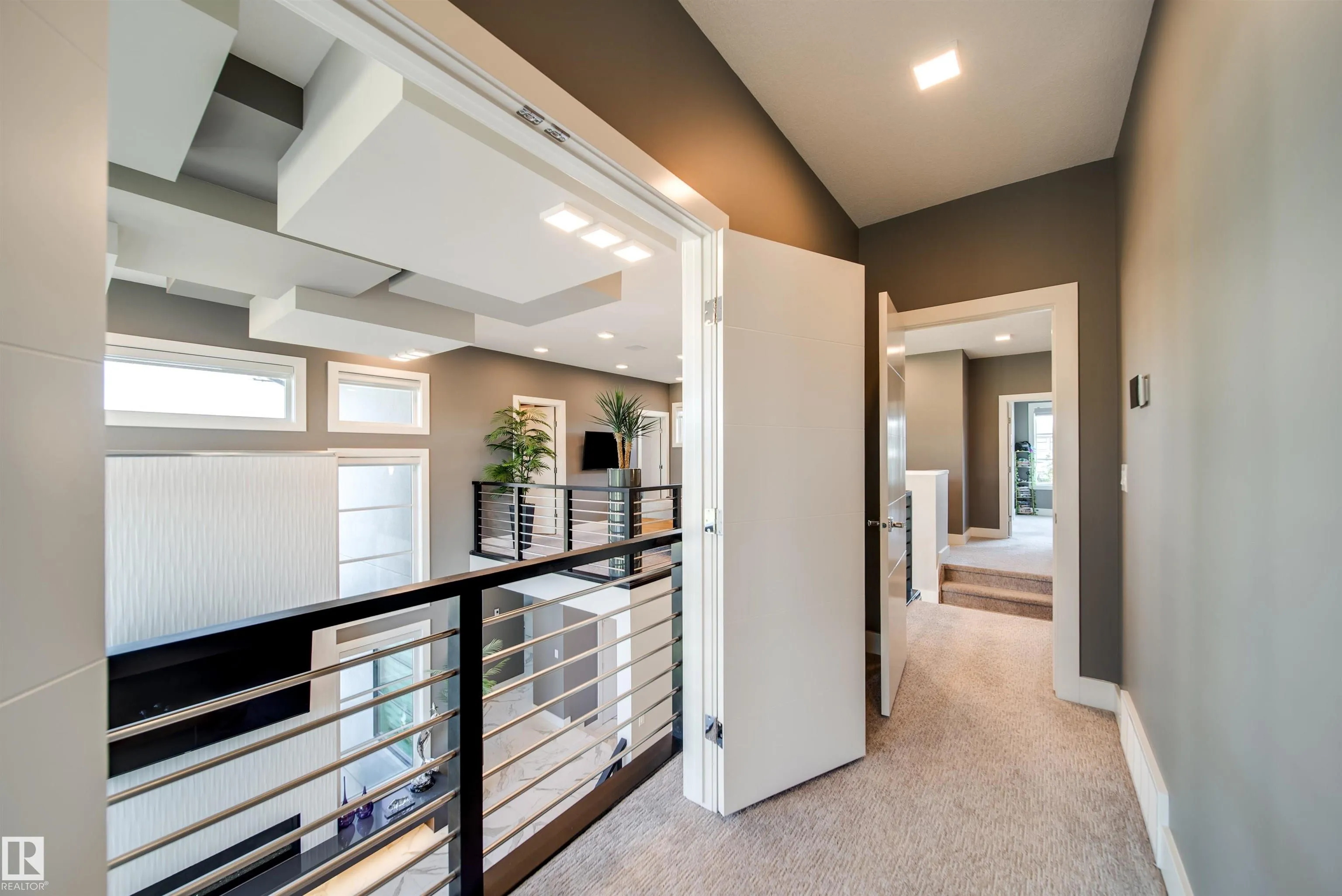 4143 KENNEDY GREEN Green