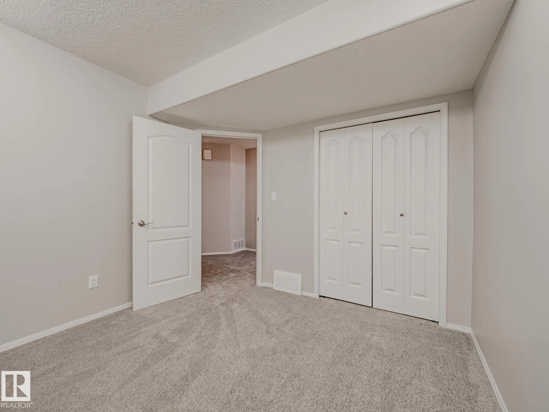 215 BLACKBURN