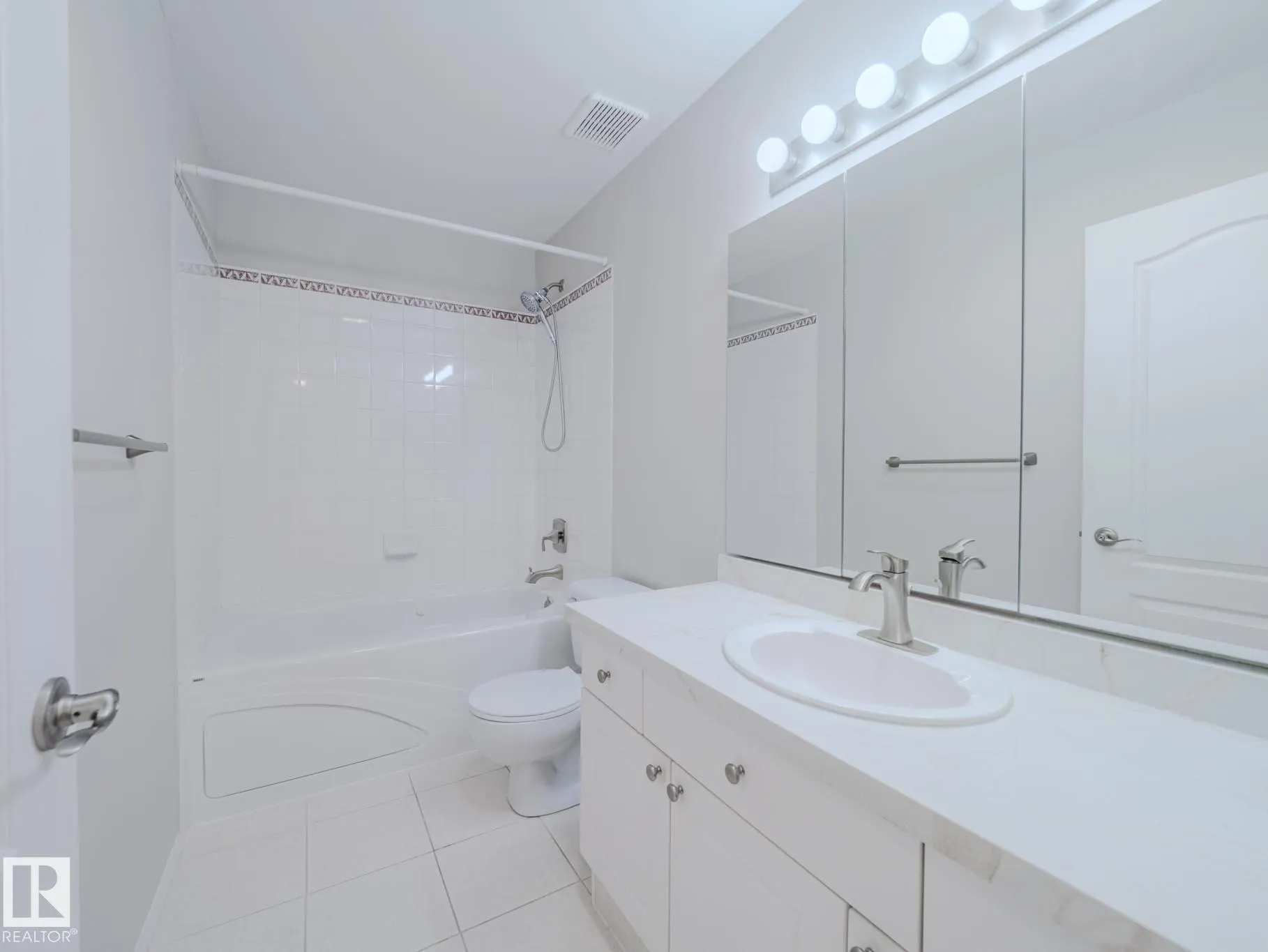 215 BLACKBURN