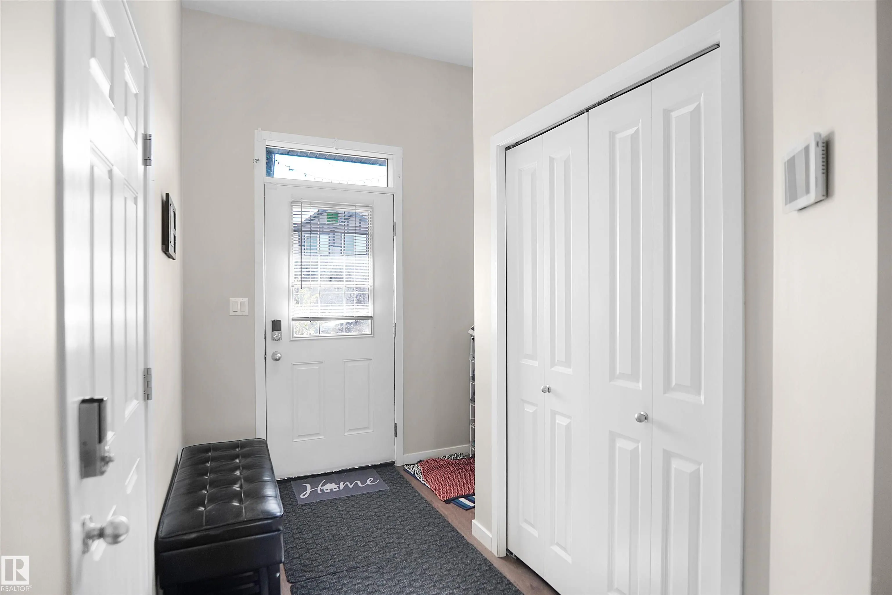 671 EAGLESON CRESCENT NW
