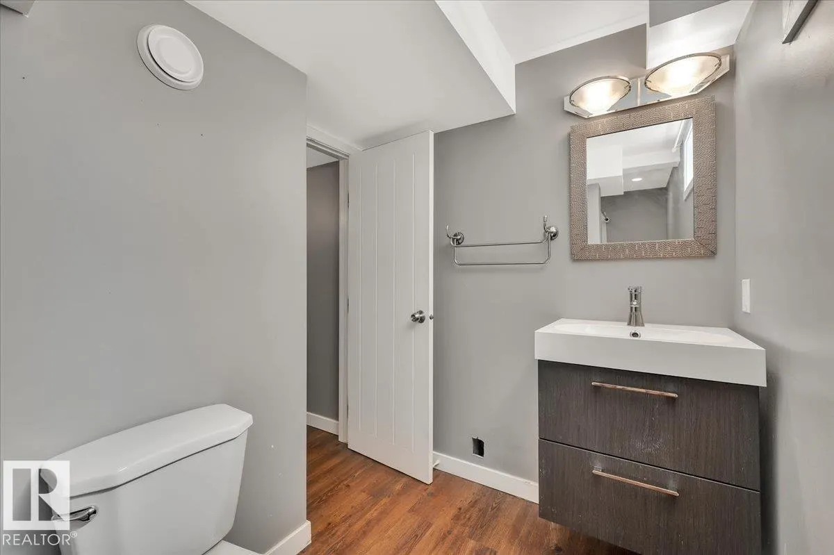 19 LAMOUREUX Place