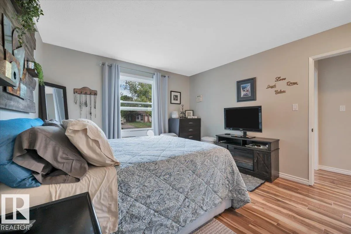19 LAMOUREUX Place