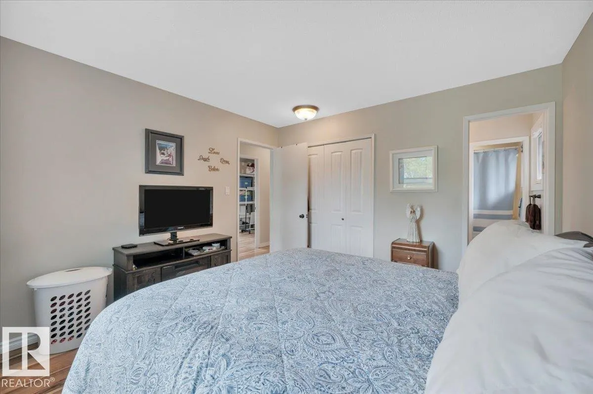 19 LAMOUREUX Place