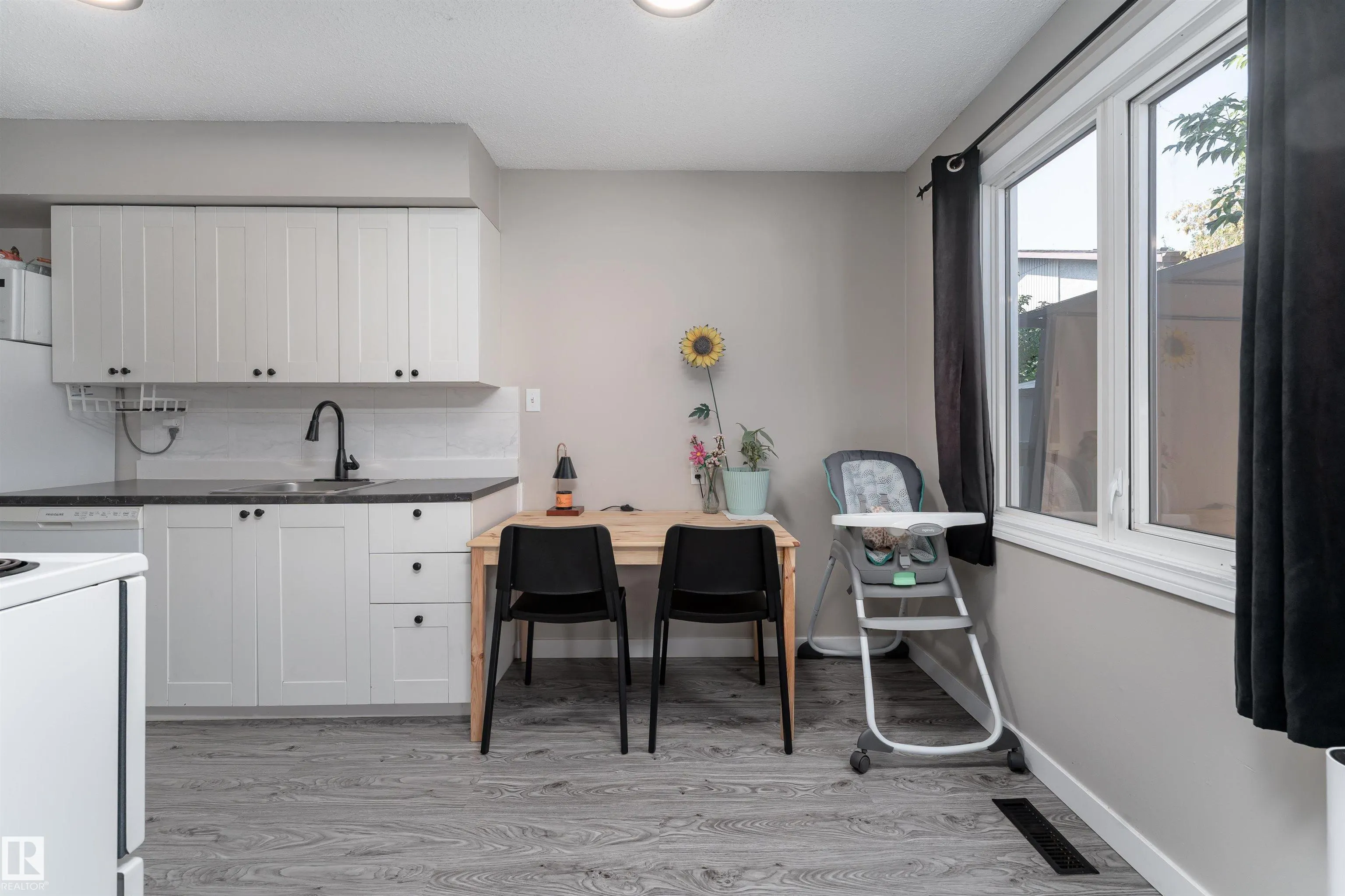 14230 80 Street