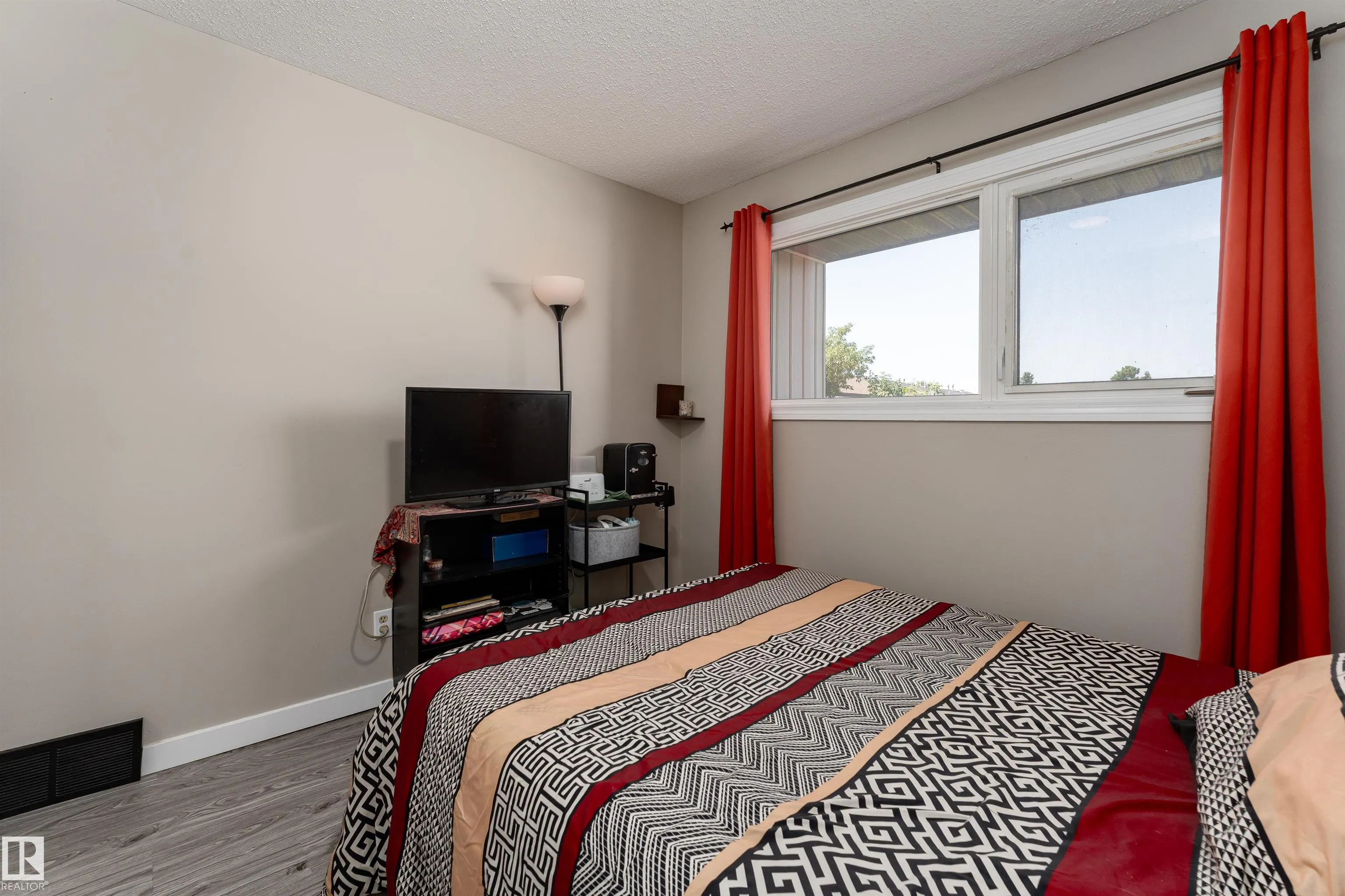 14230 80 Street