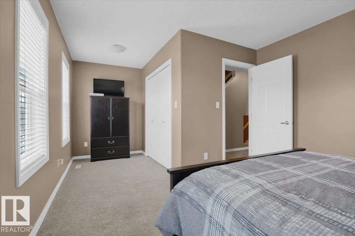 4367 VETERANS Way