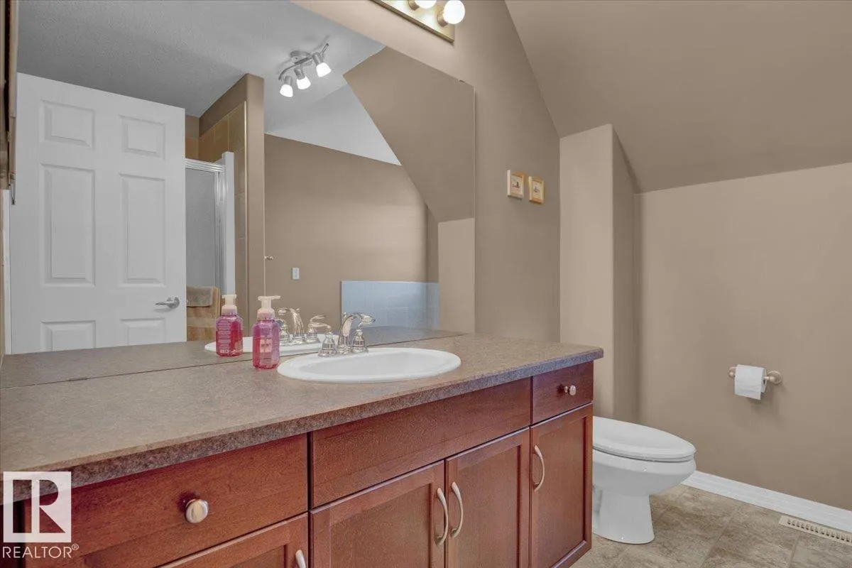 4367 VETERANS Way