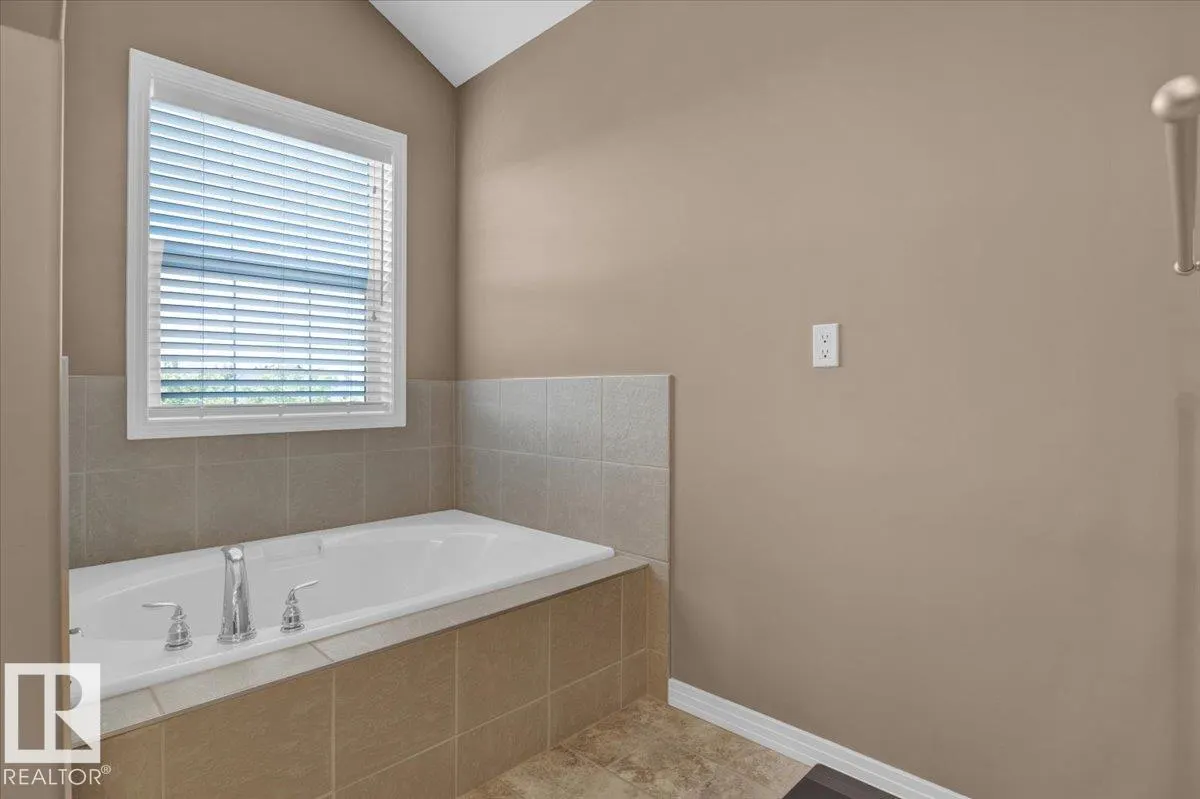 4367 VETERANS Way