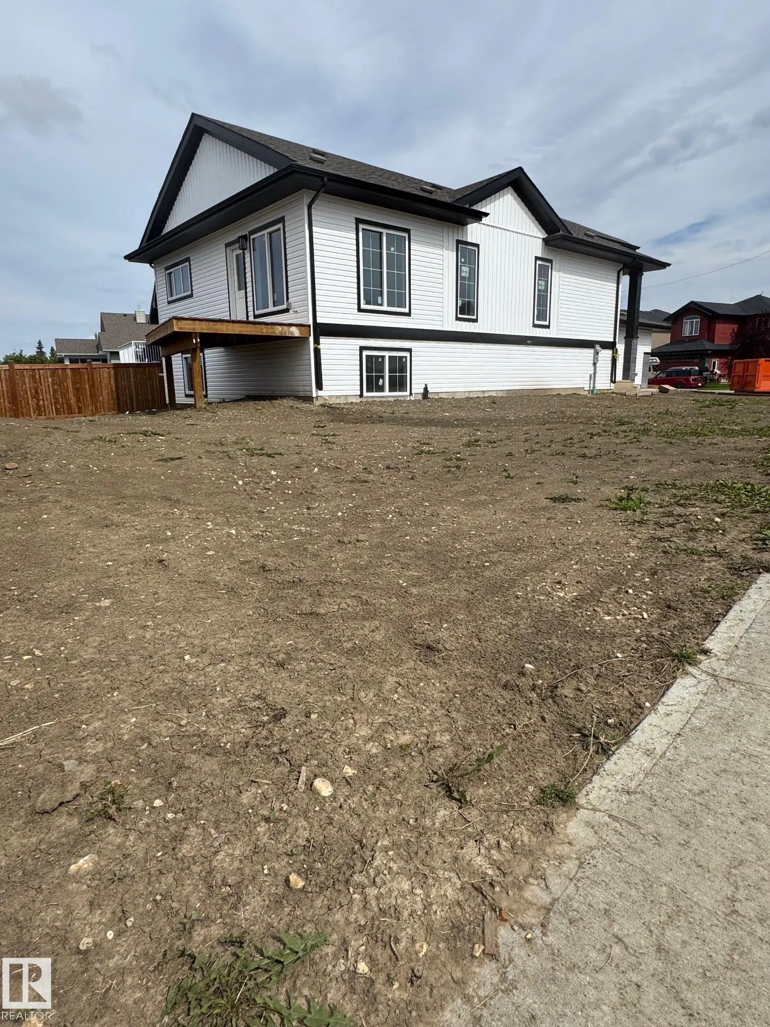 12 Southbridge Crescent