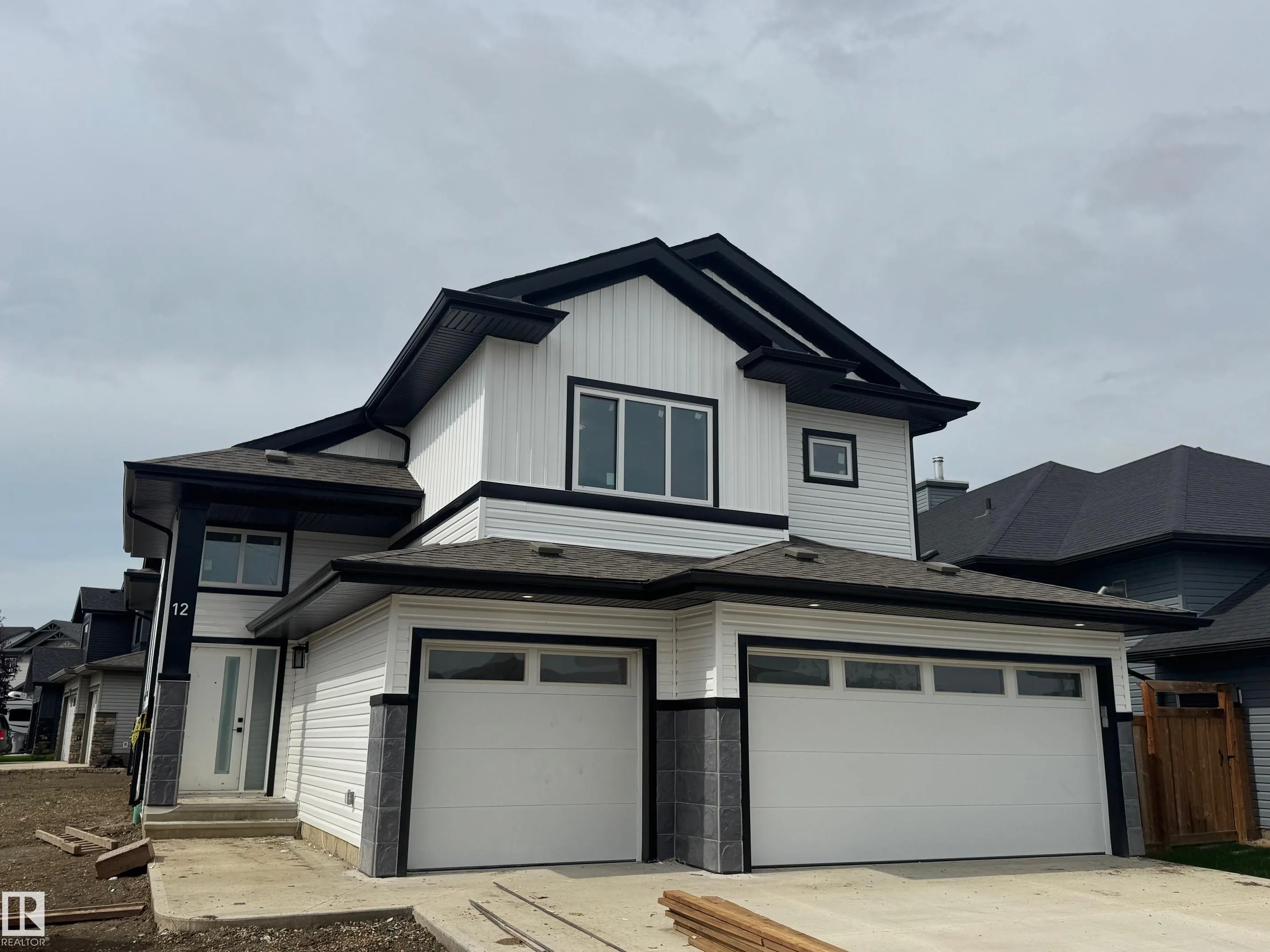 12 Southbridge Crescent