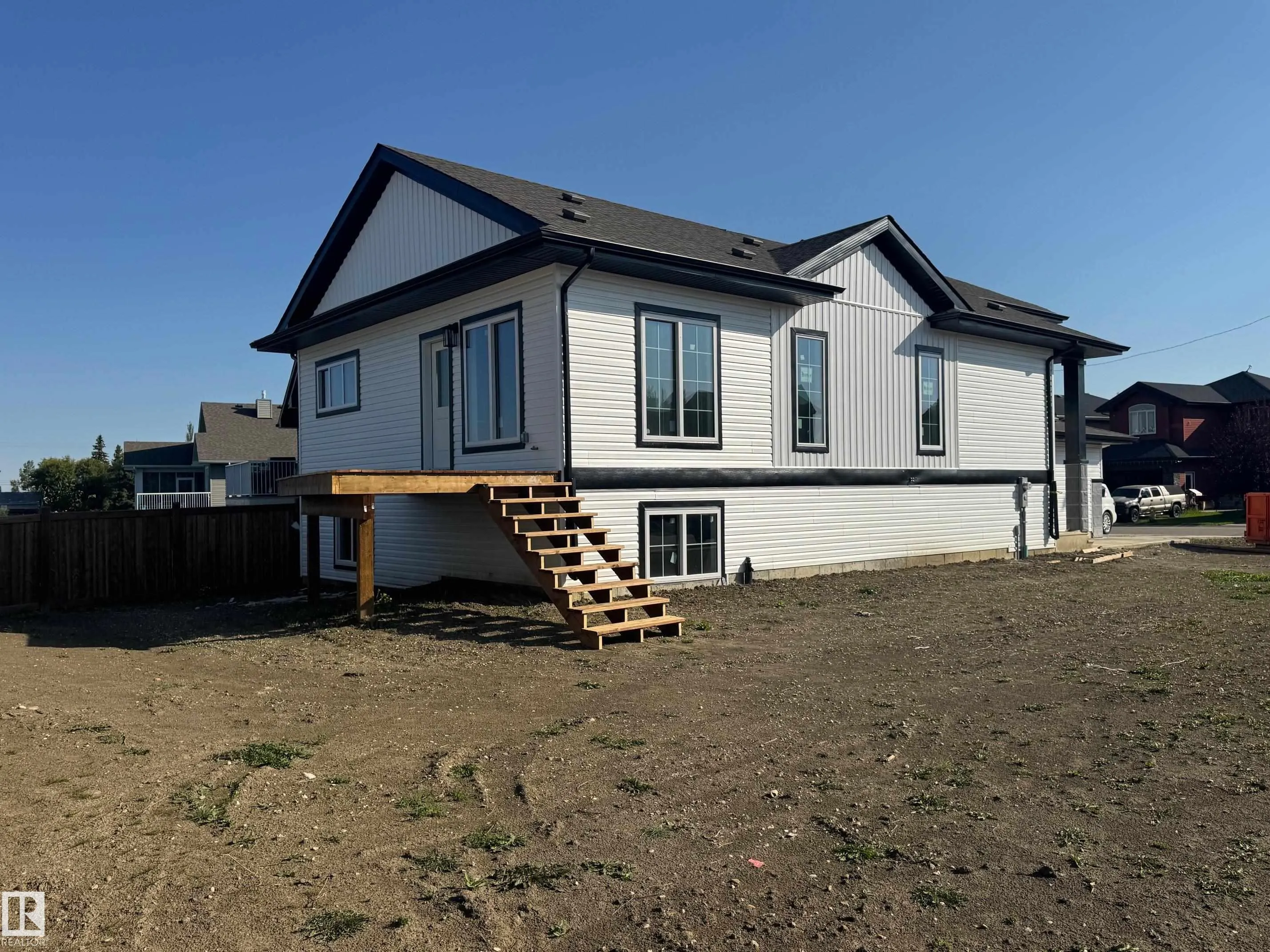 12 Southbridge Crescent