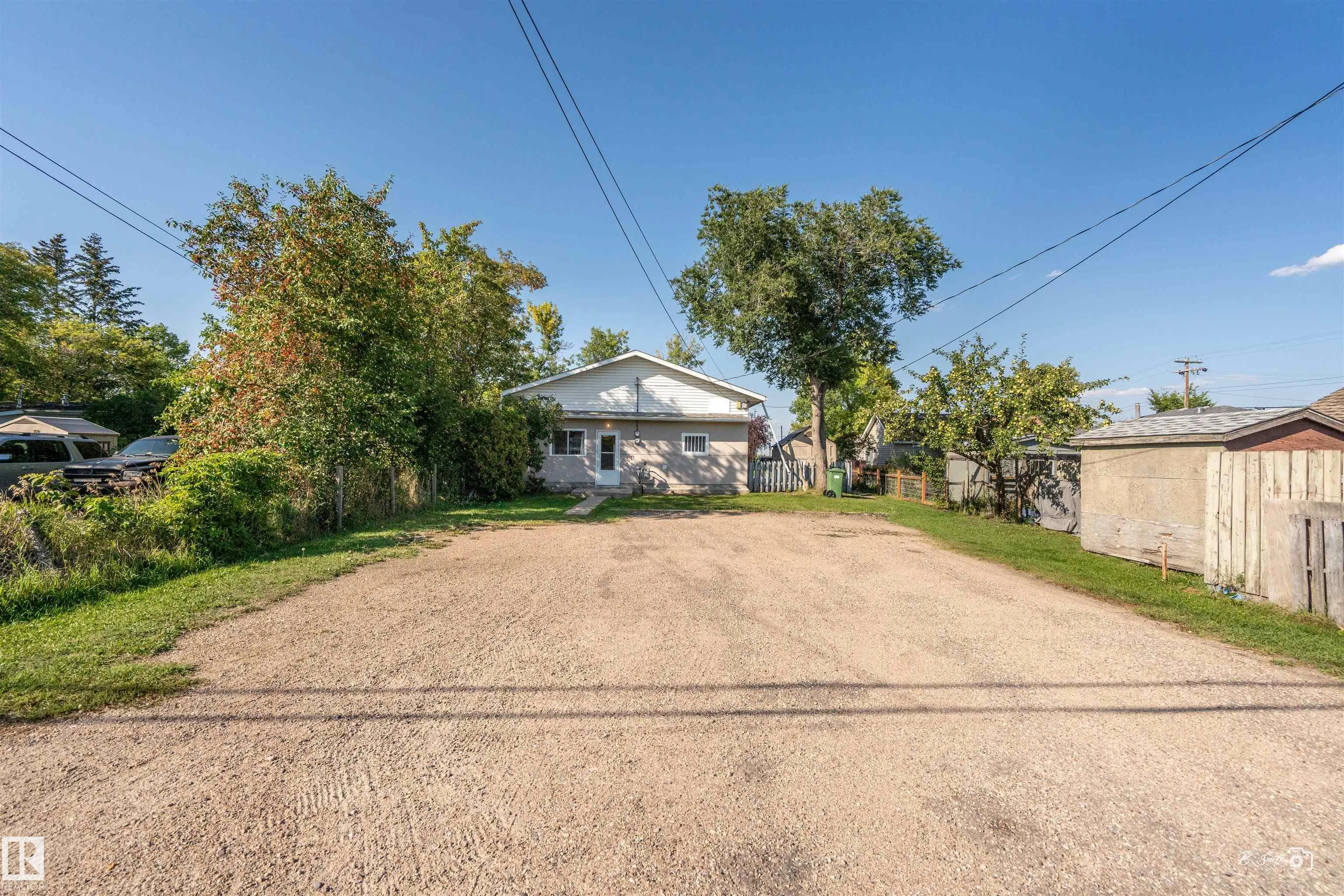 4606 51 Ave