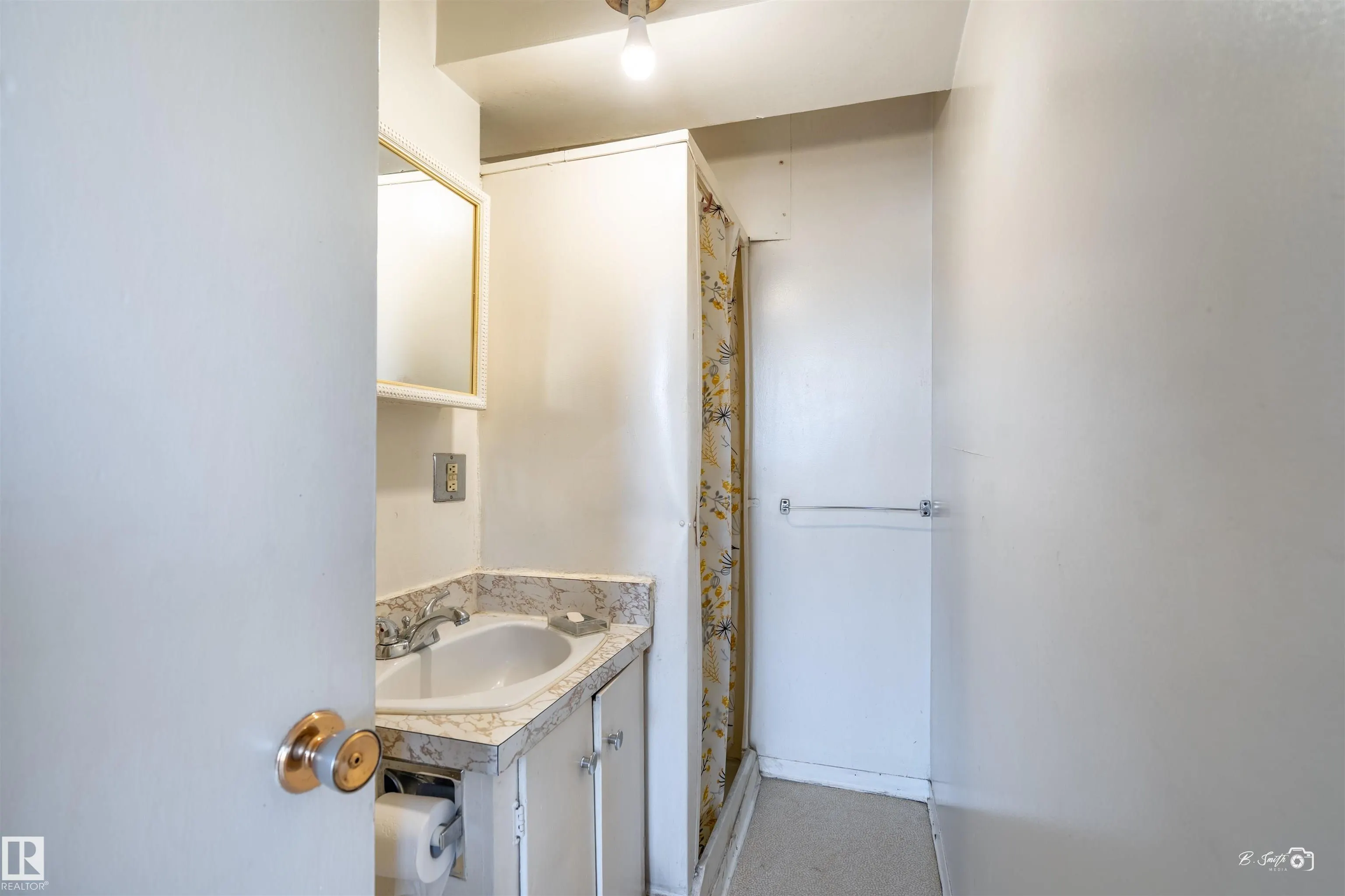 4606 51 Ave