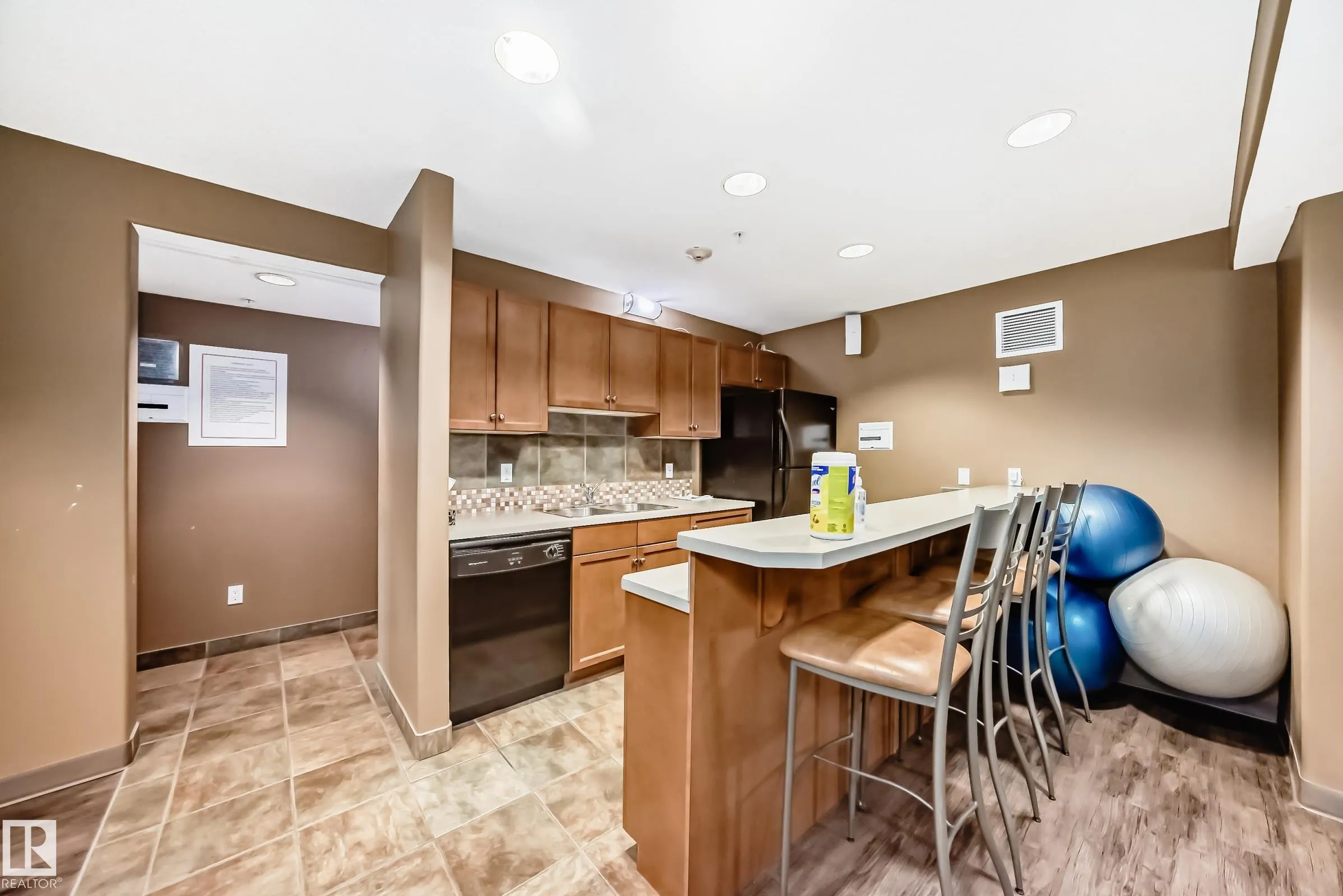 278 SUDER GREENS Drive
