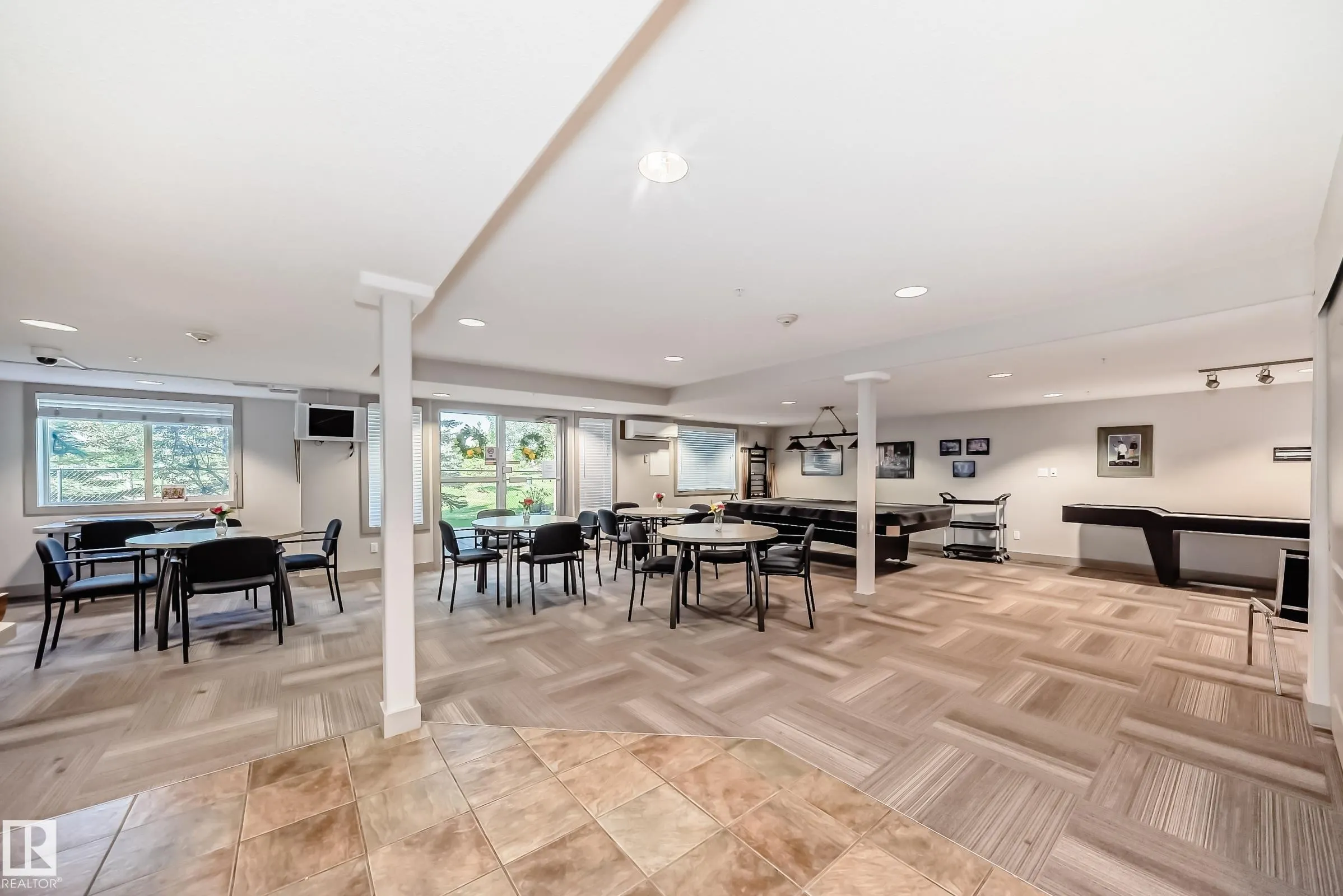278 SUDER GREENS Drive