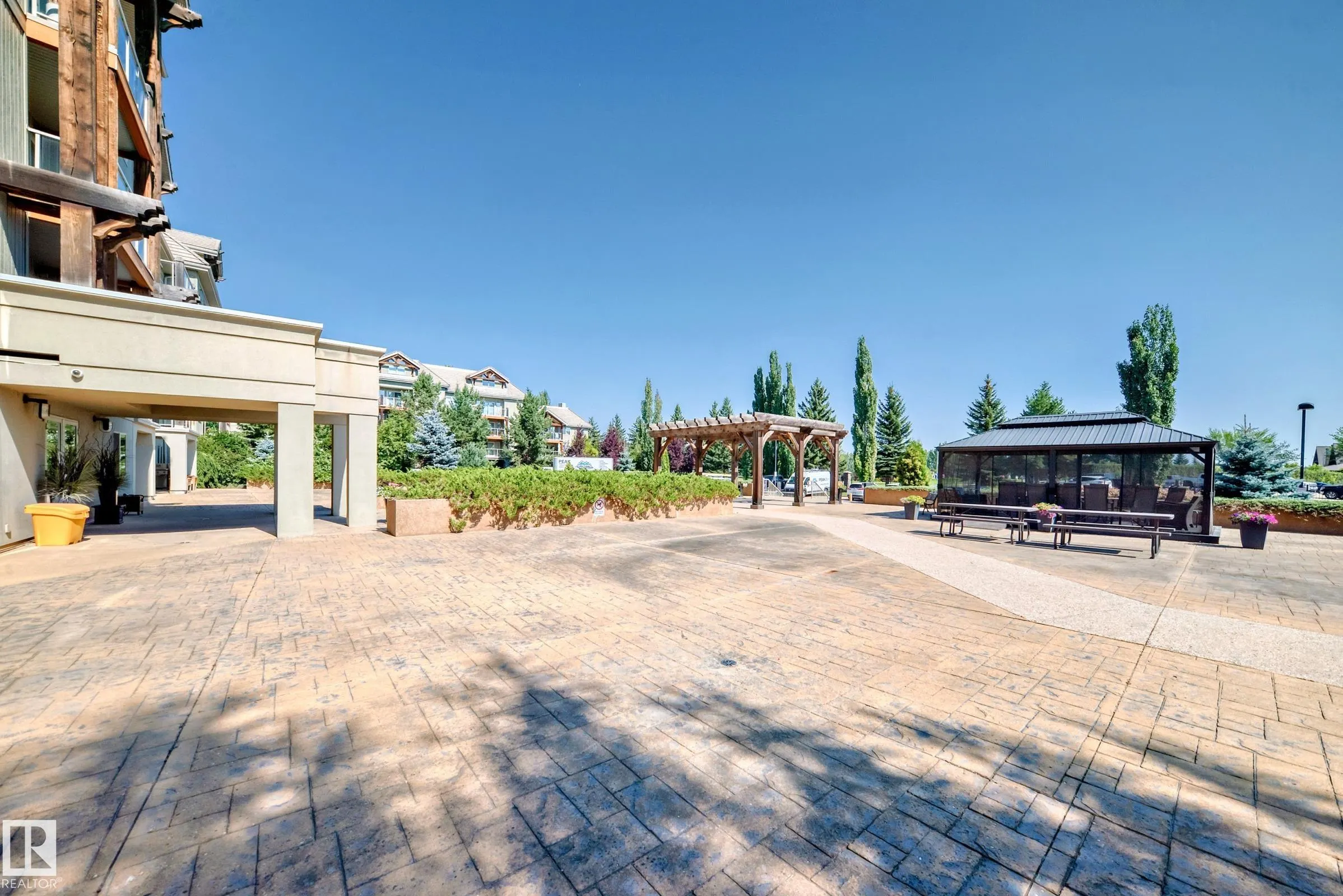 278 SUDER GREENS Drive
