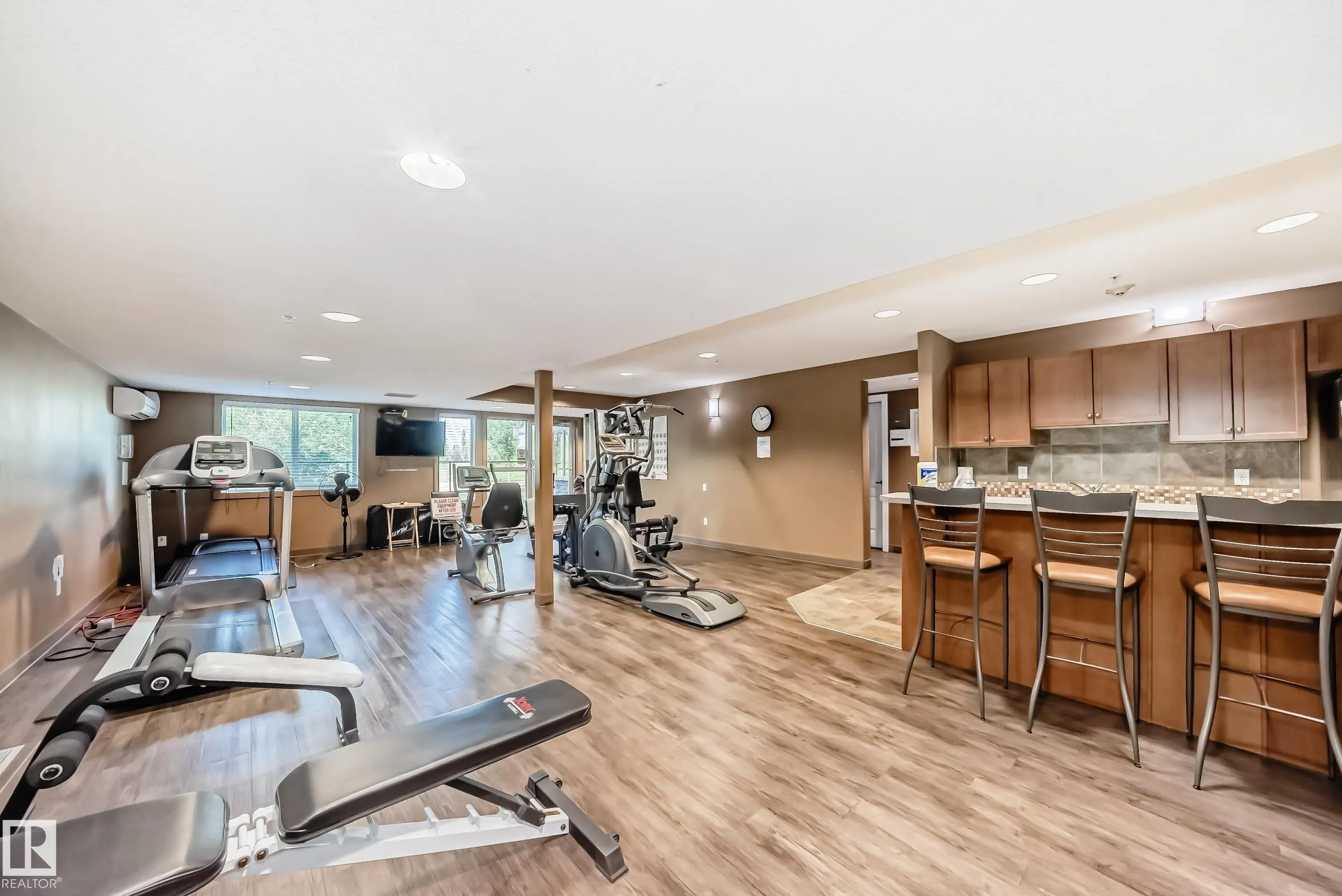 278 SUDER GREENS Drive