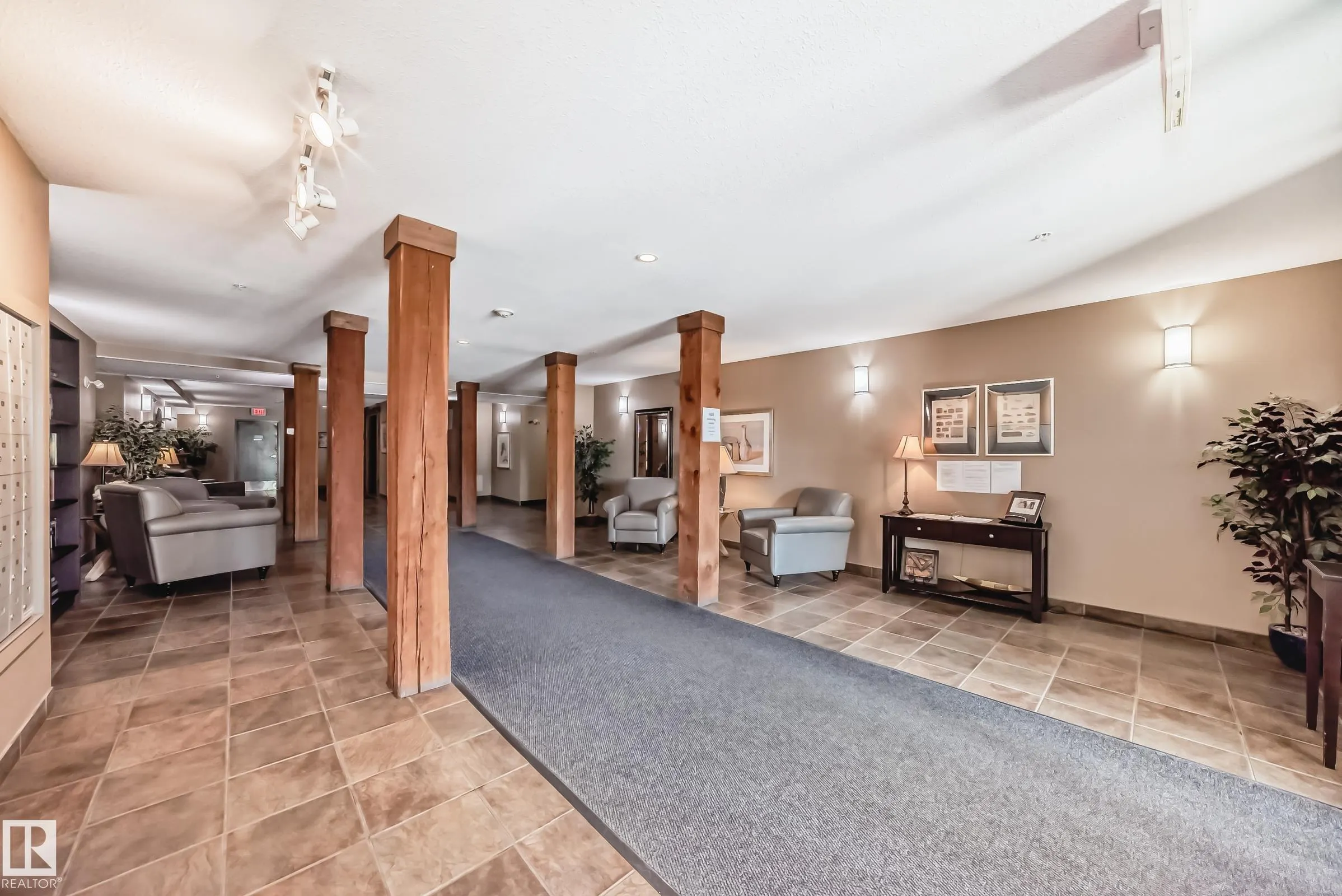 278 SUDER GREENS Drive