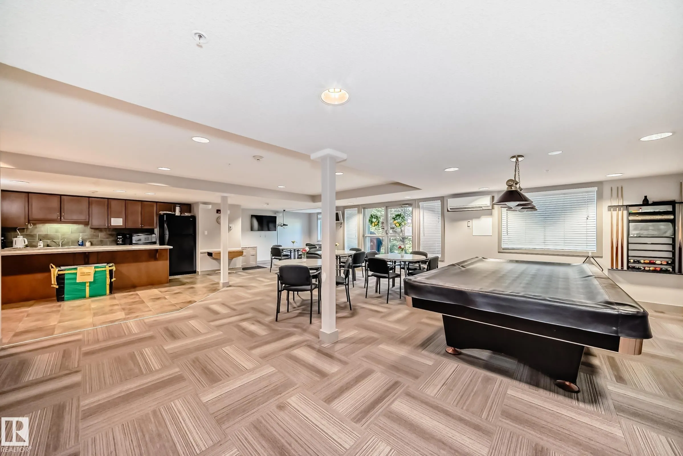278 SUDER GREENS Drive