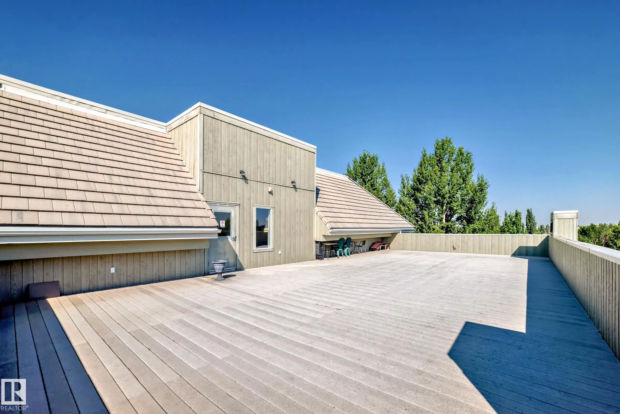 278 SUDER GREENS Drive