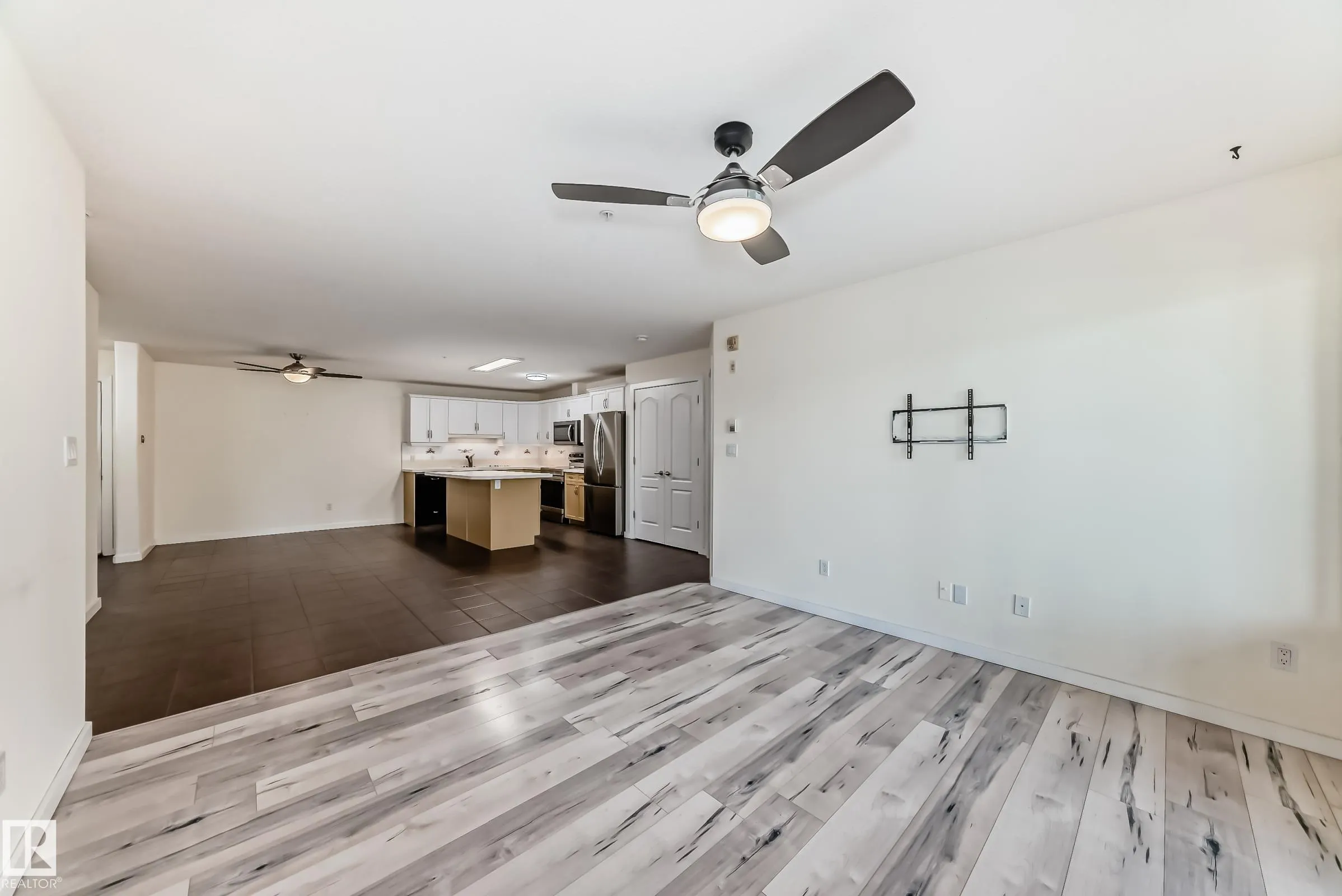 278 SUDER GREENS Drive